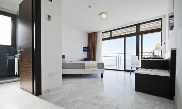 King Room with Sea View