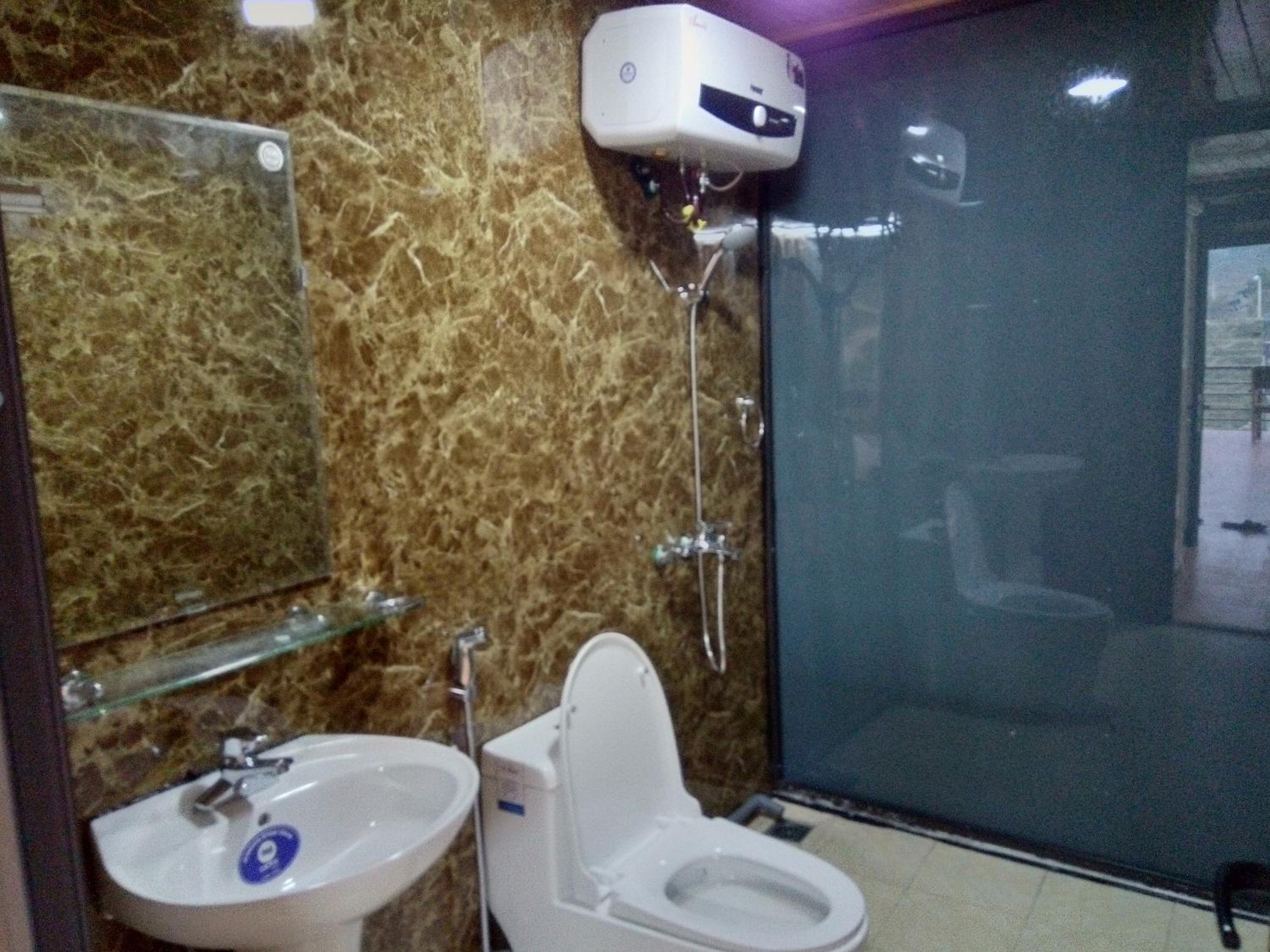 Mixed Dormitory Room photo 2