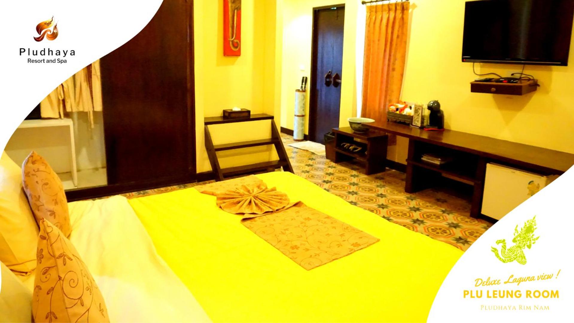 Deluxe Double Room with Bath photo 1