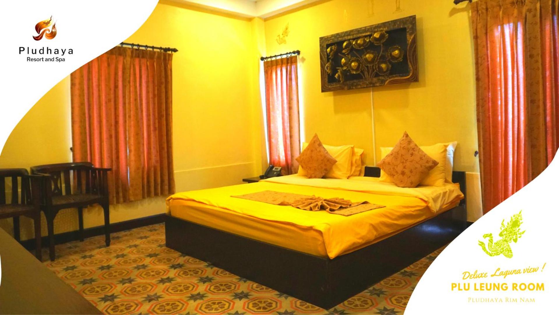 Deluxe Double Room with Bath photo 3