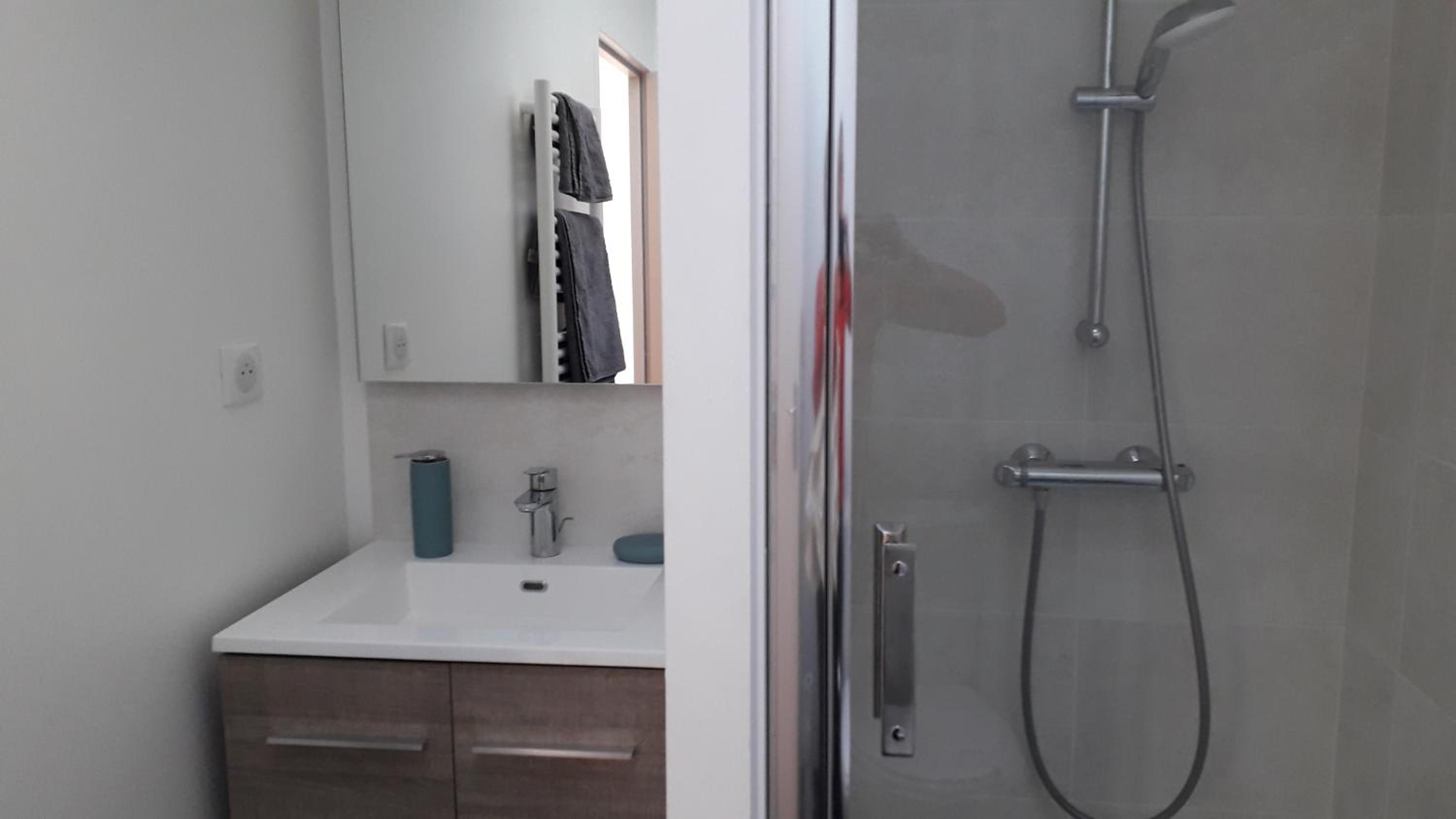 Double Room - Photo 3
