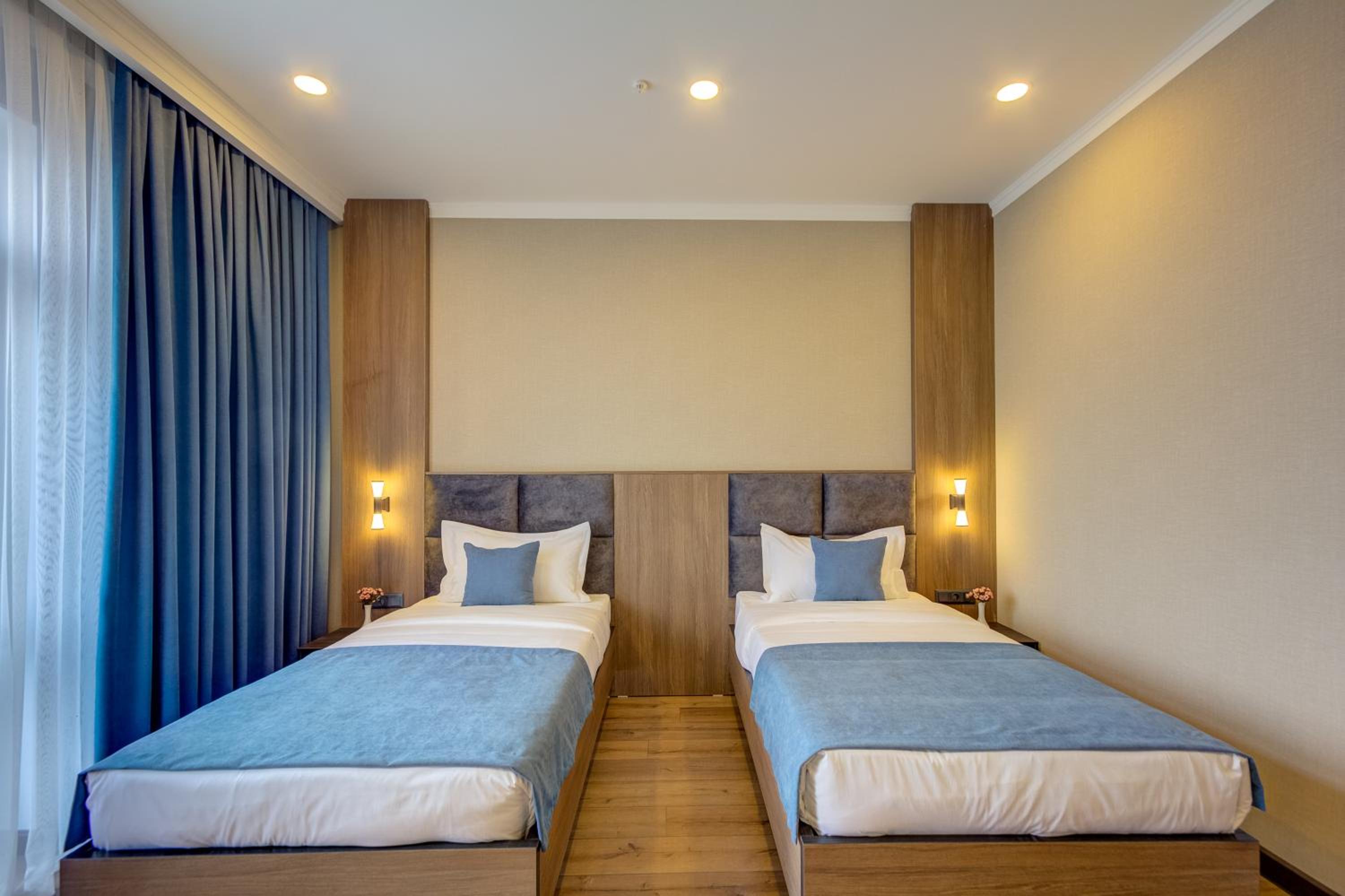 Superior Twin Room - Photo 6