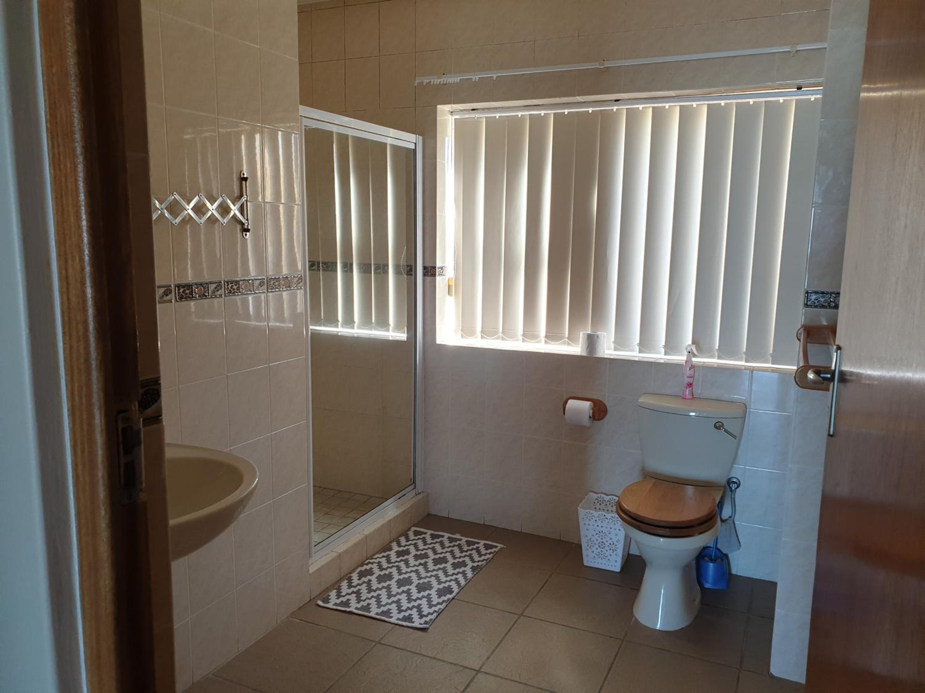 Apartment - Photo 20