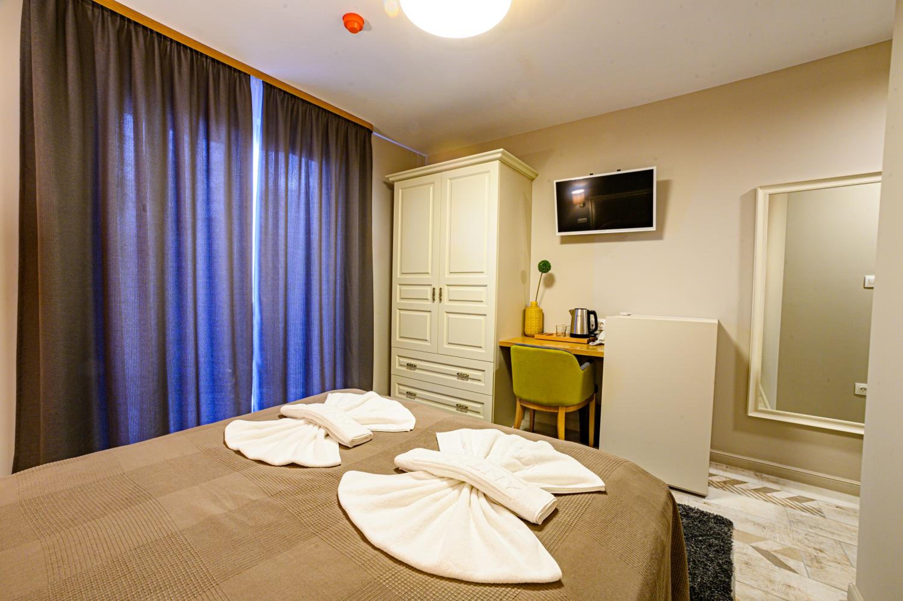 Deluxe Double Room - Photo 4