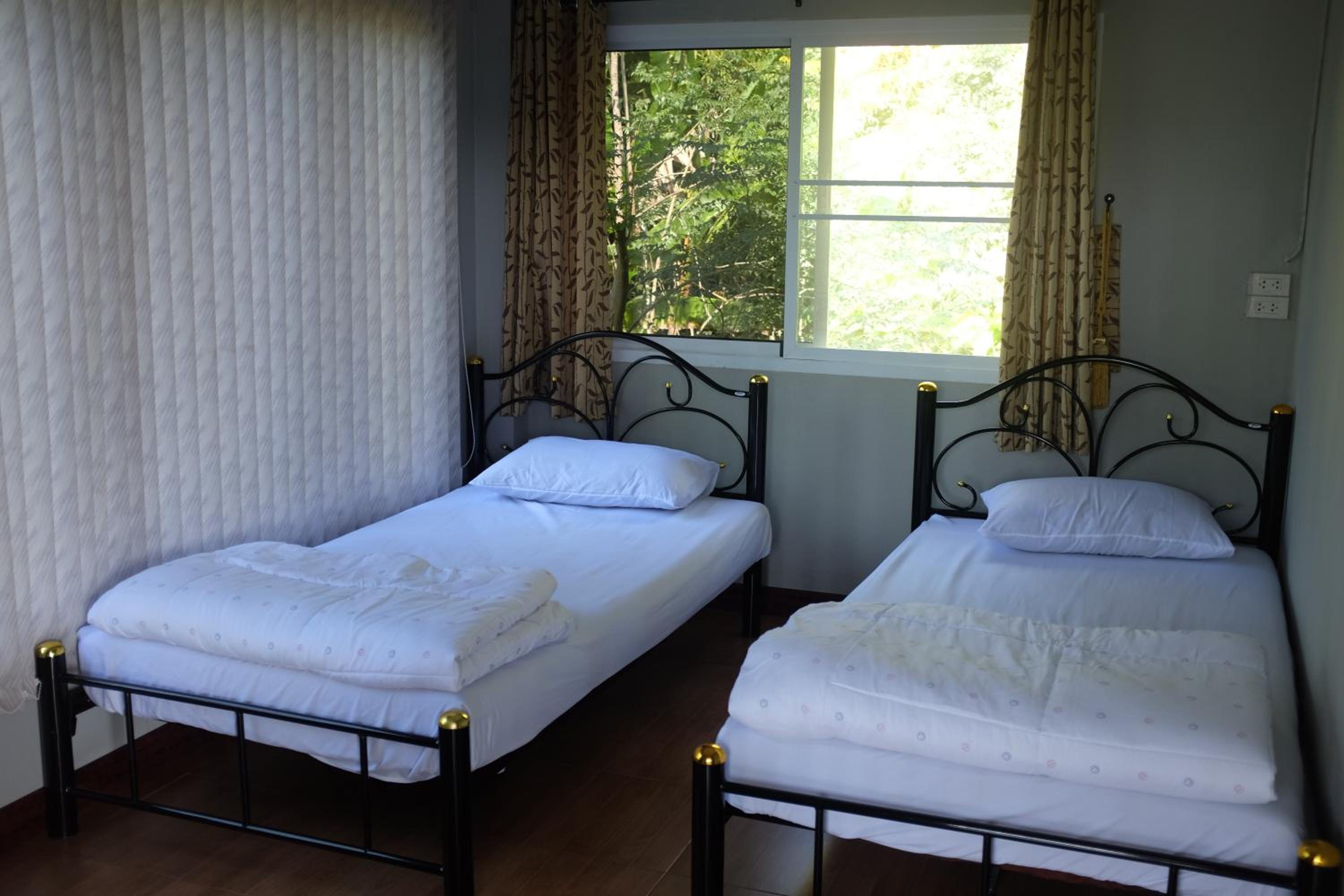 Standard Twin Room photo 1
