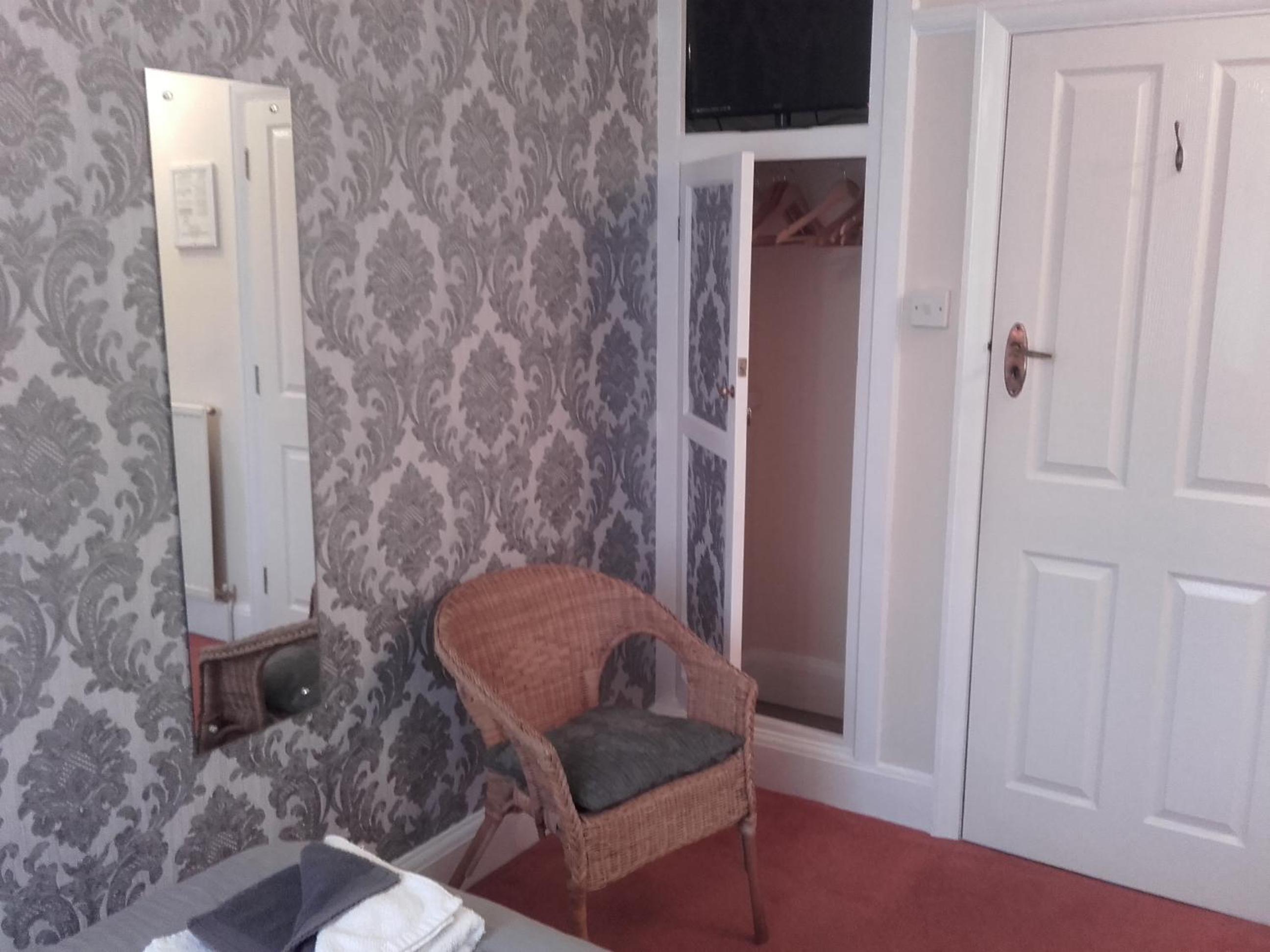 Standard Double Room photo 3