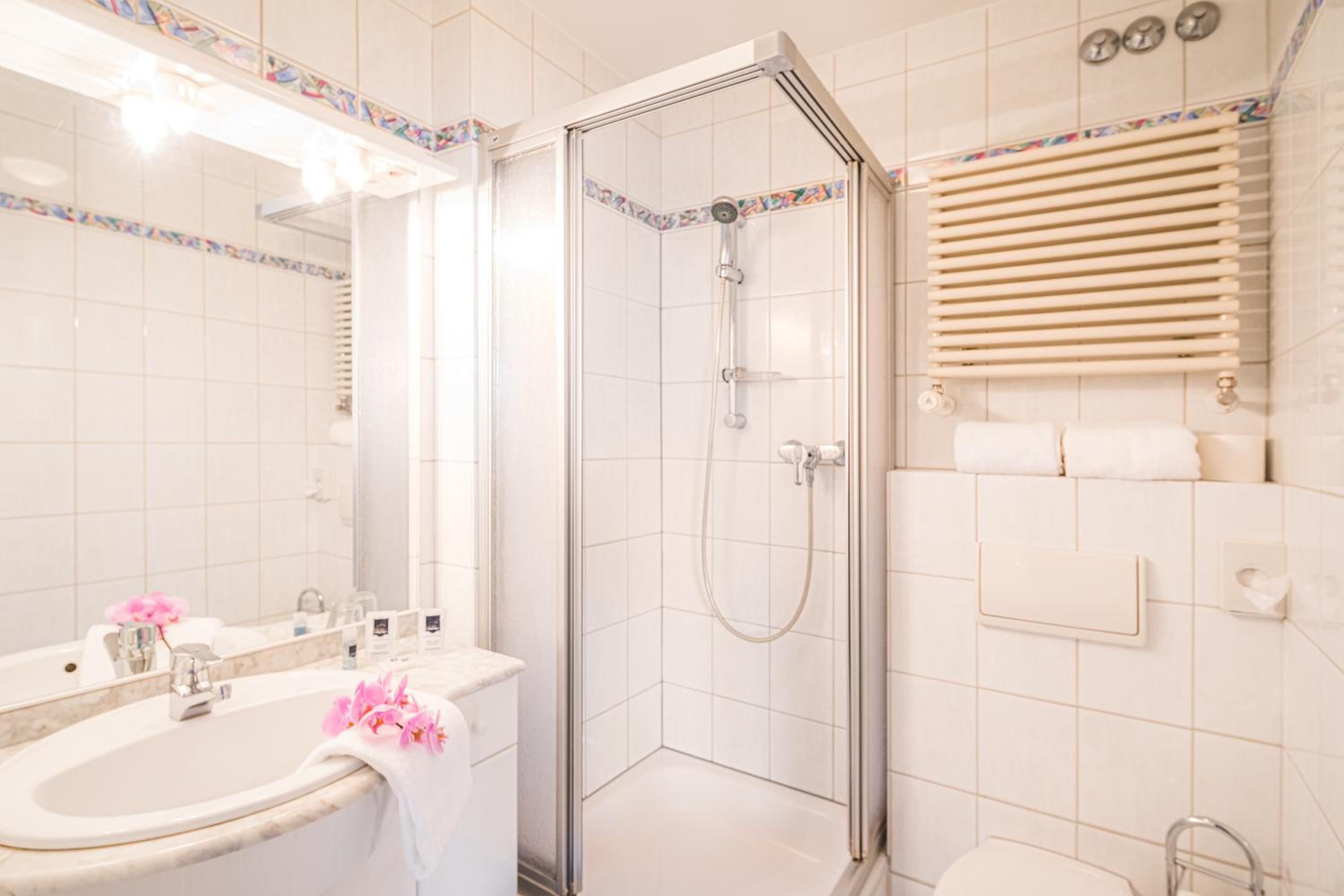 Business Double Room - Photo 2