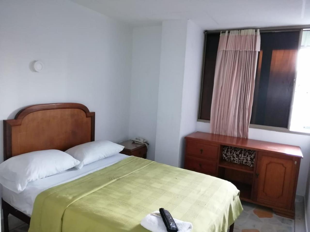 Deluxe Double Room (1 adult + 1 child) photo 3