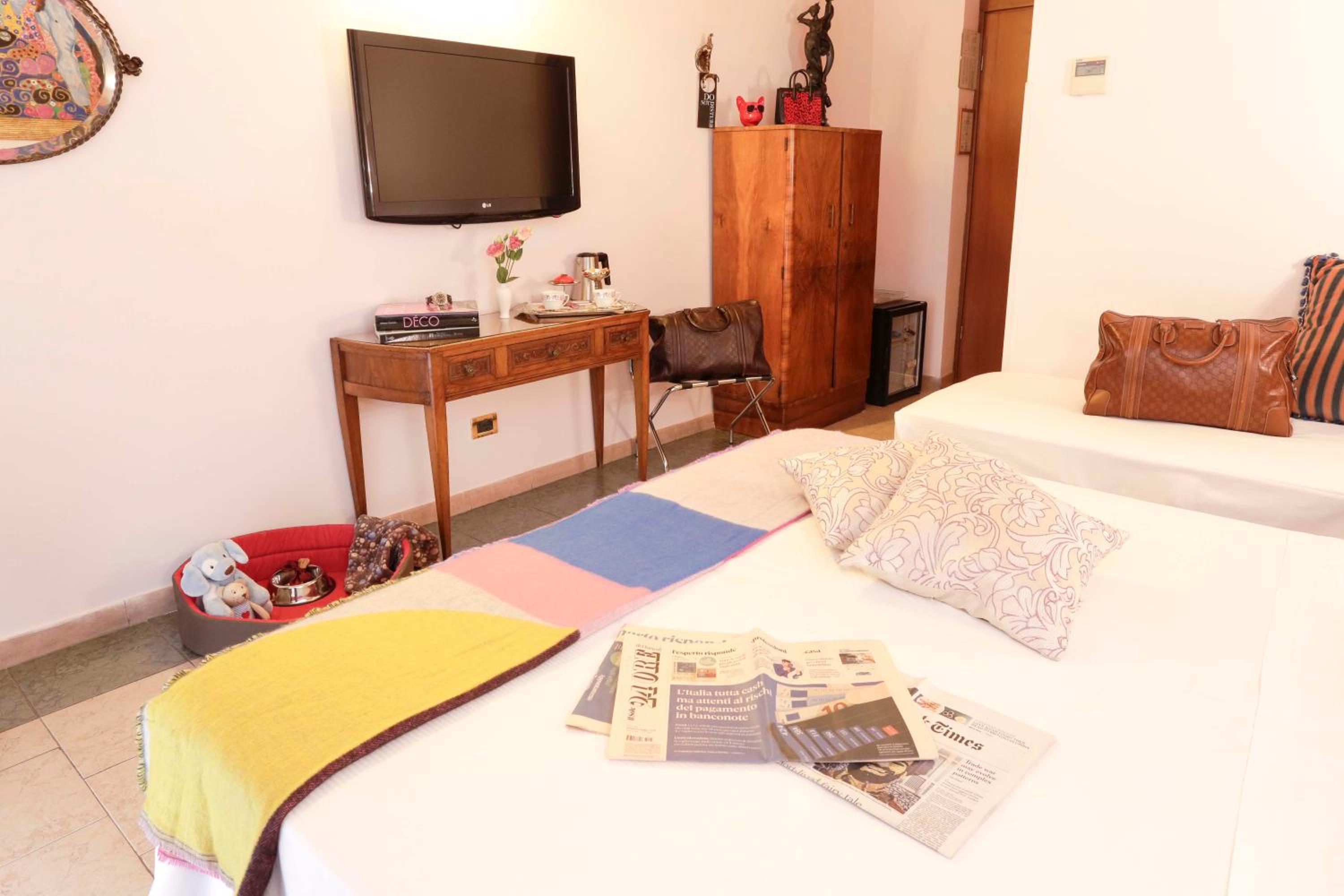 Classic Triple Room photo 3