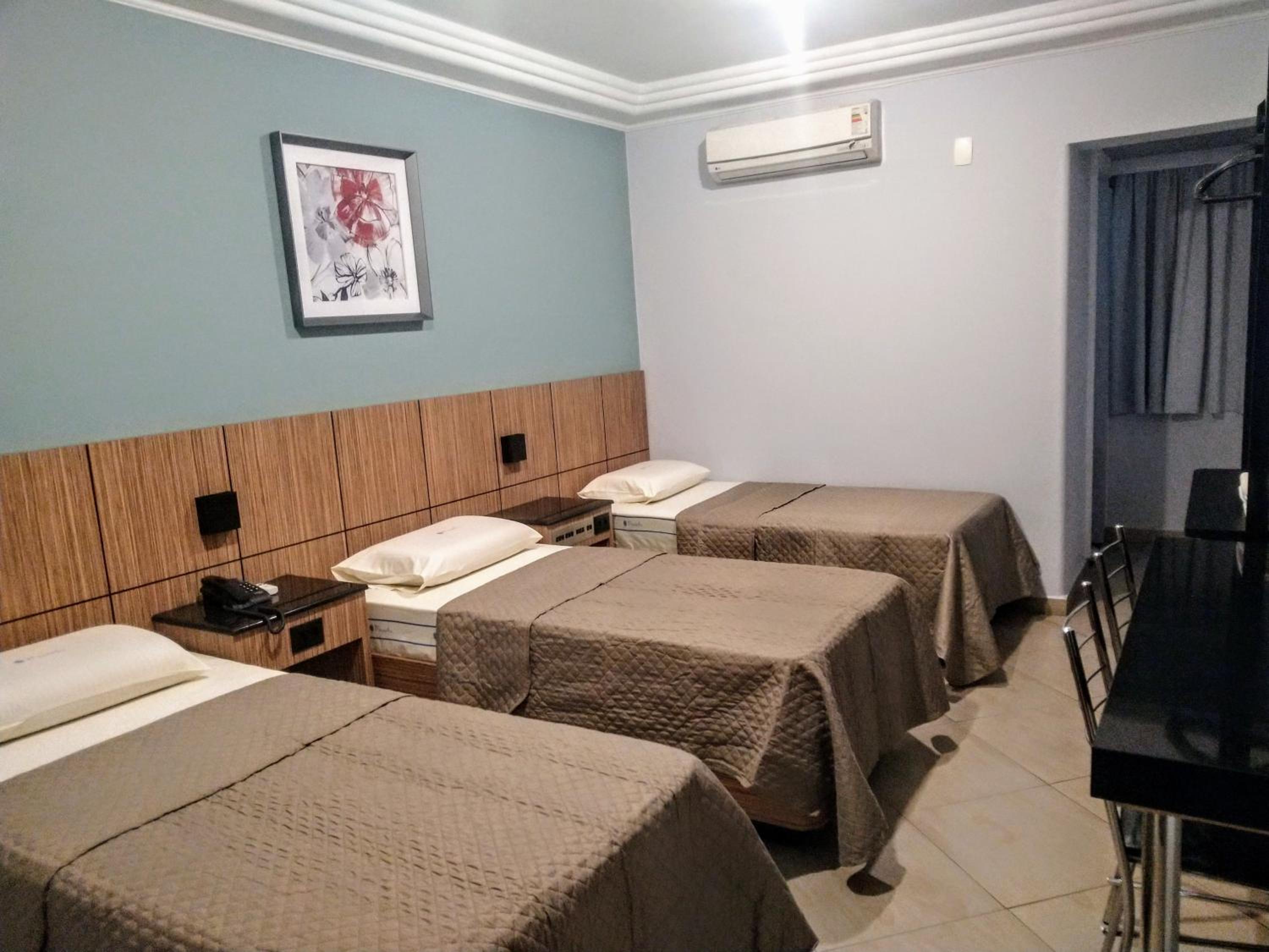 Triple Room