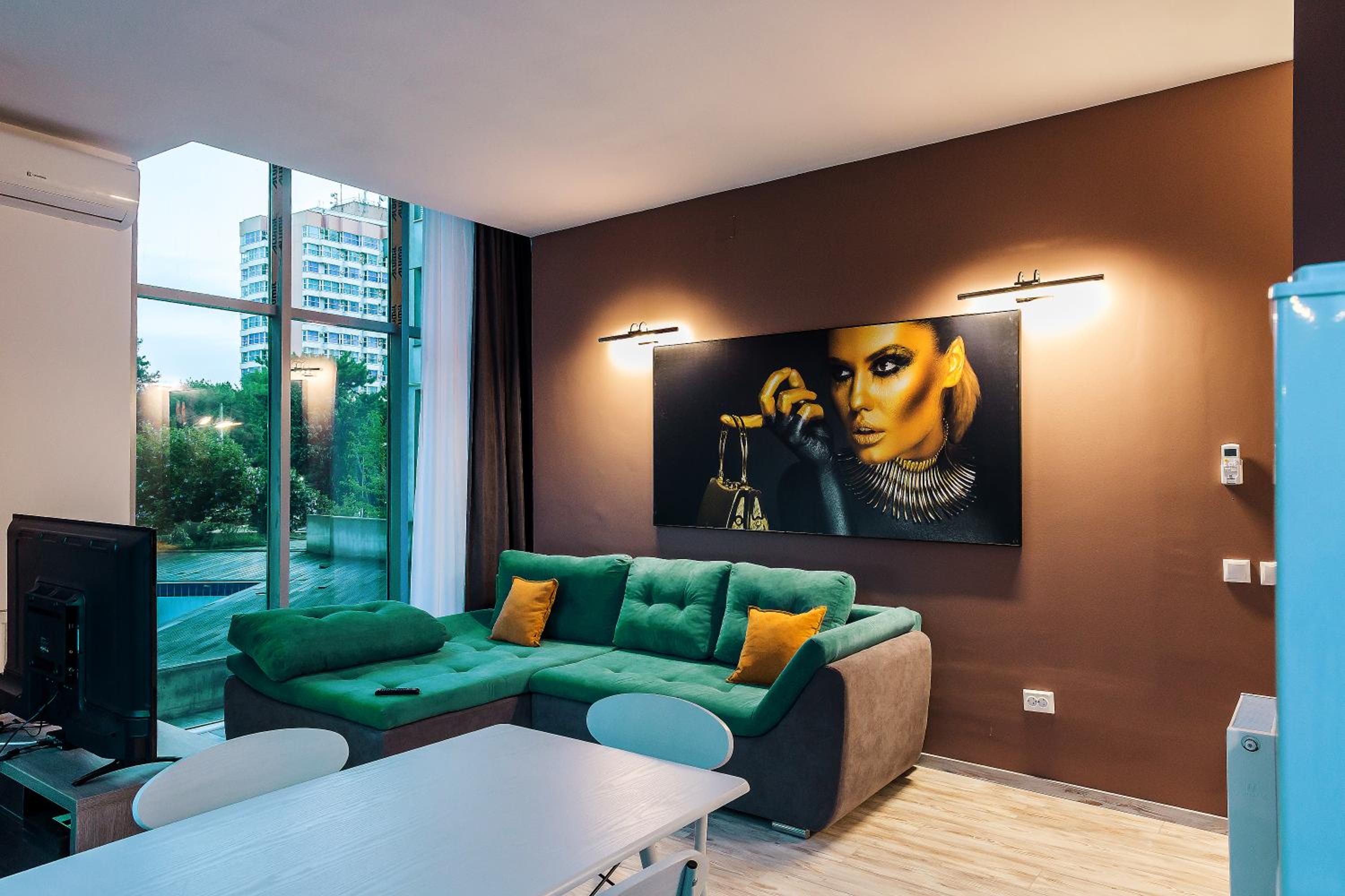 One-Bedroom Apartment