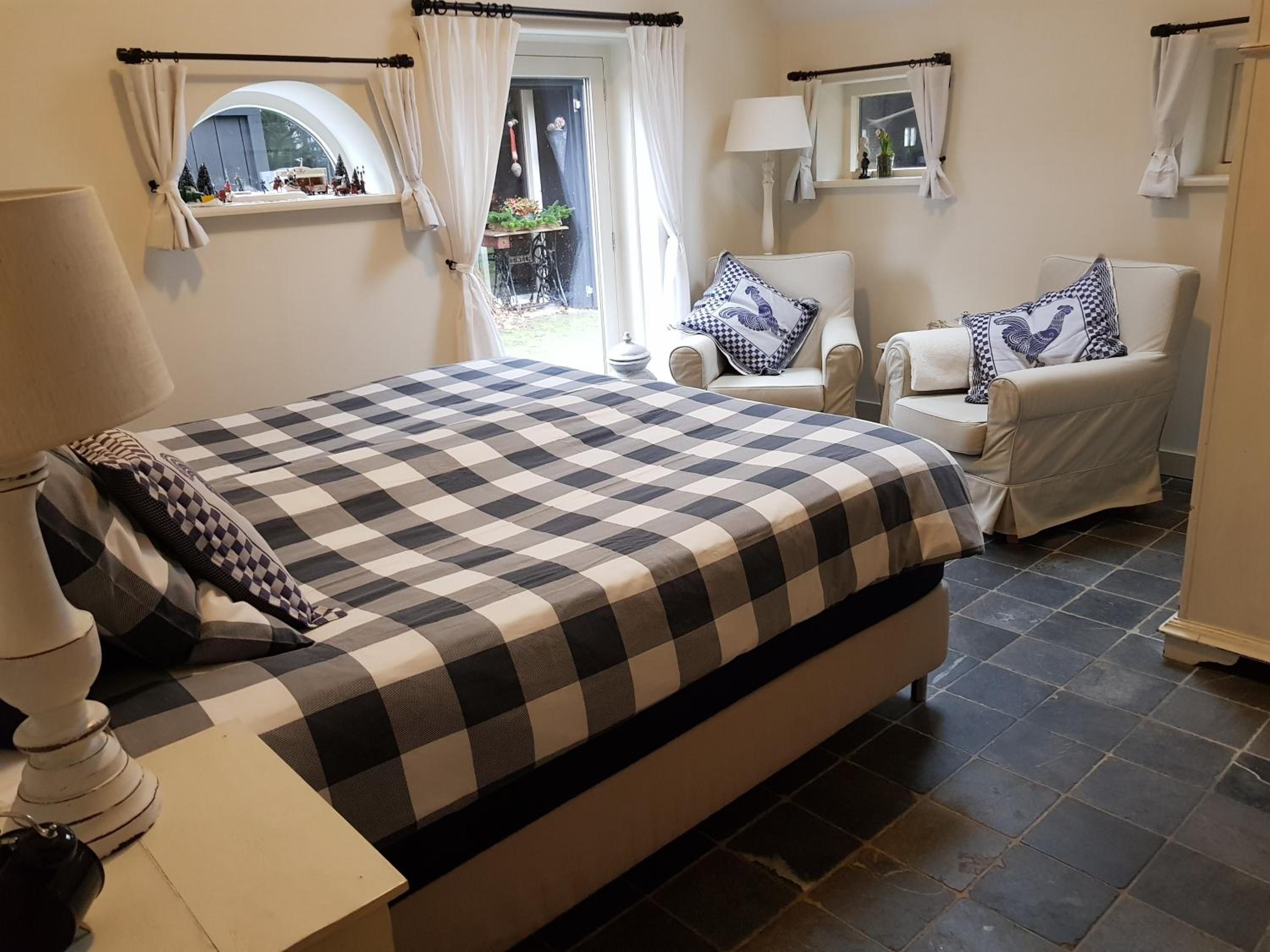 Double Room with Private Bathroom photo 2