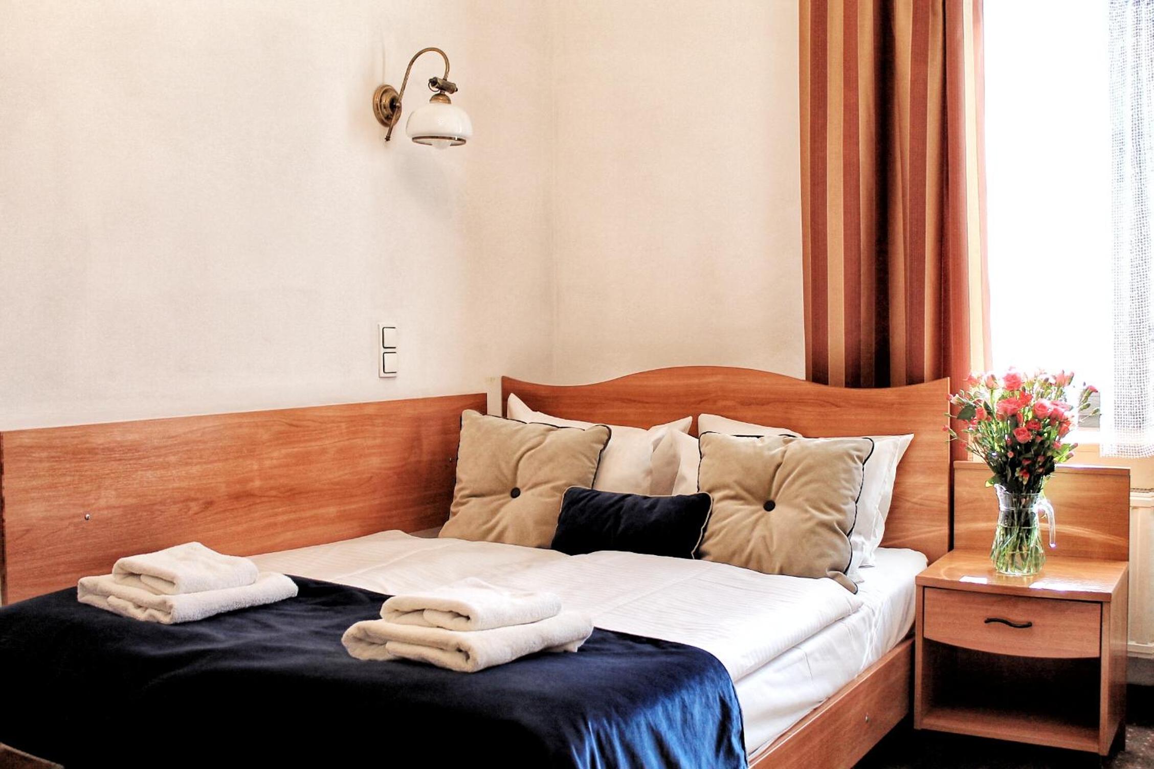 Double Room - Photo 1