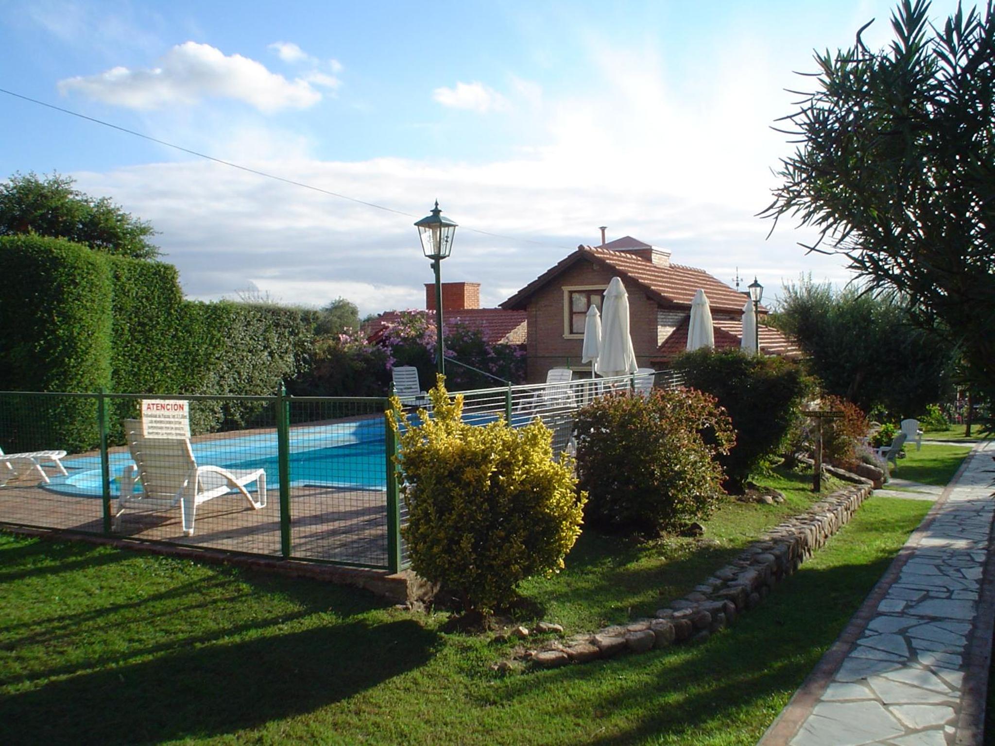 Family Bungalow photo 2