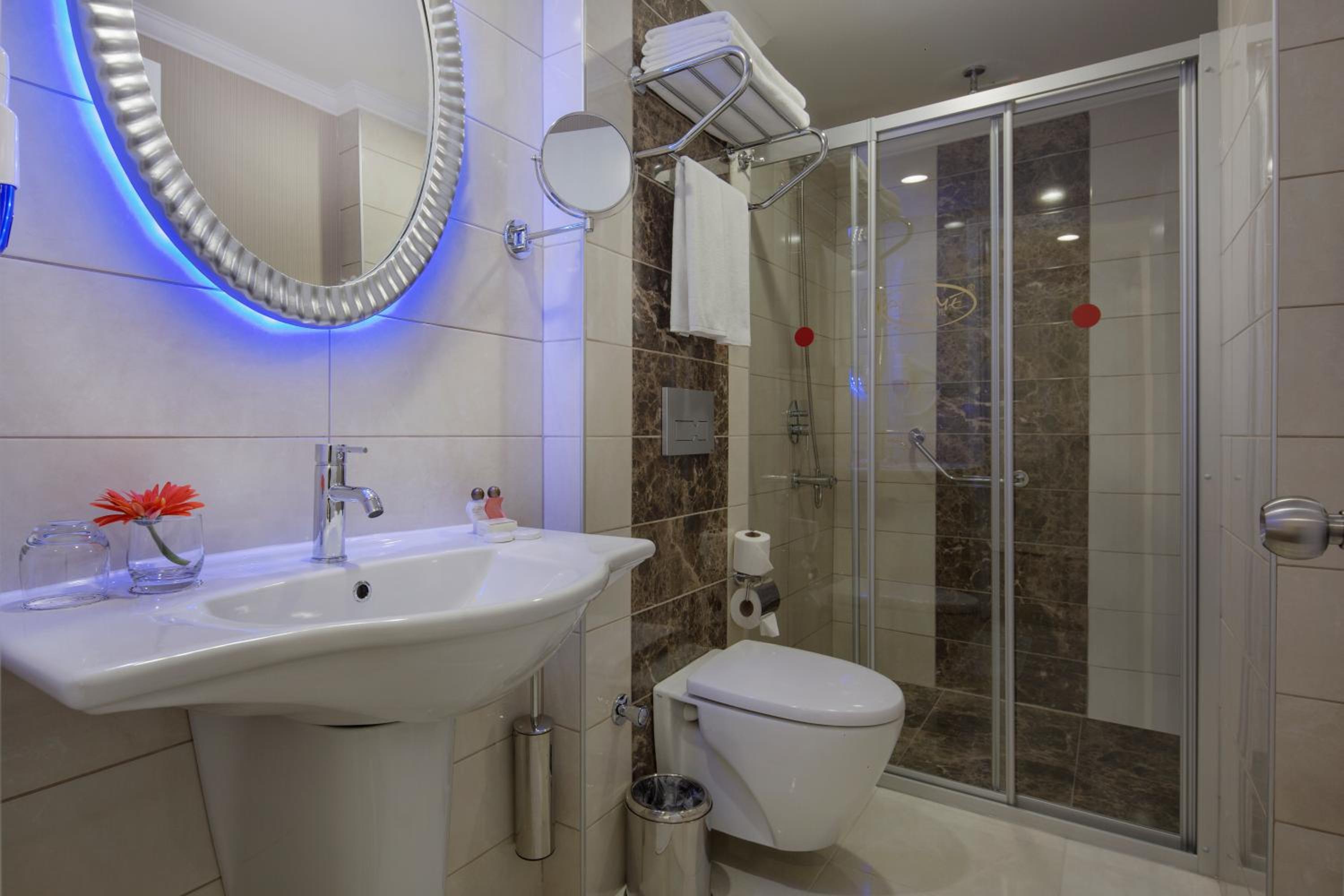 Standard  Room - Photo 4