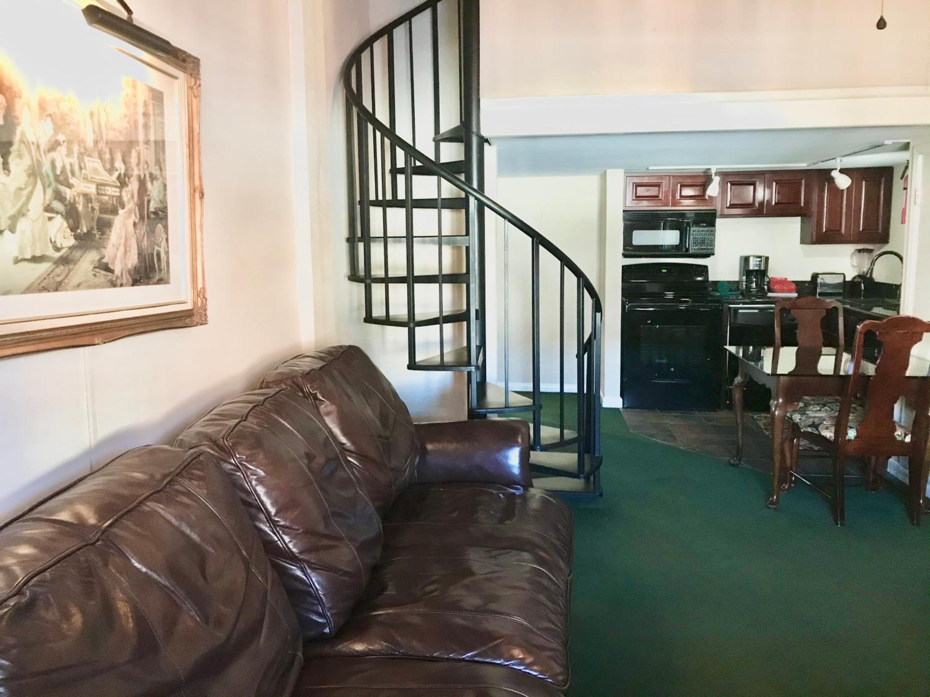 Two-Bedroom Apartment - Photo 1