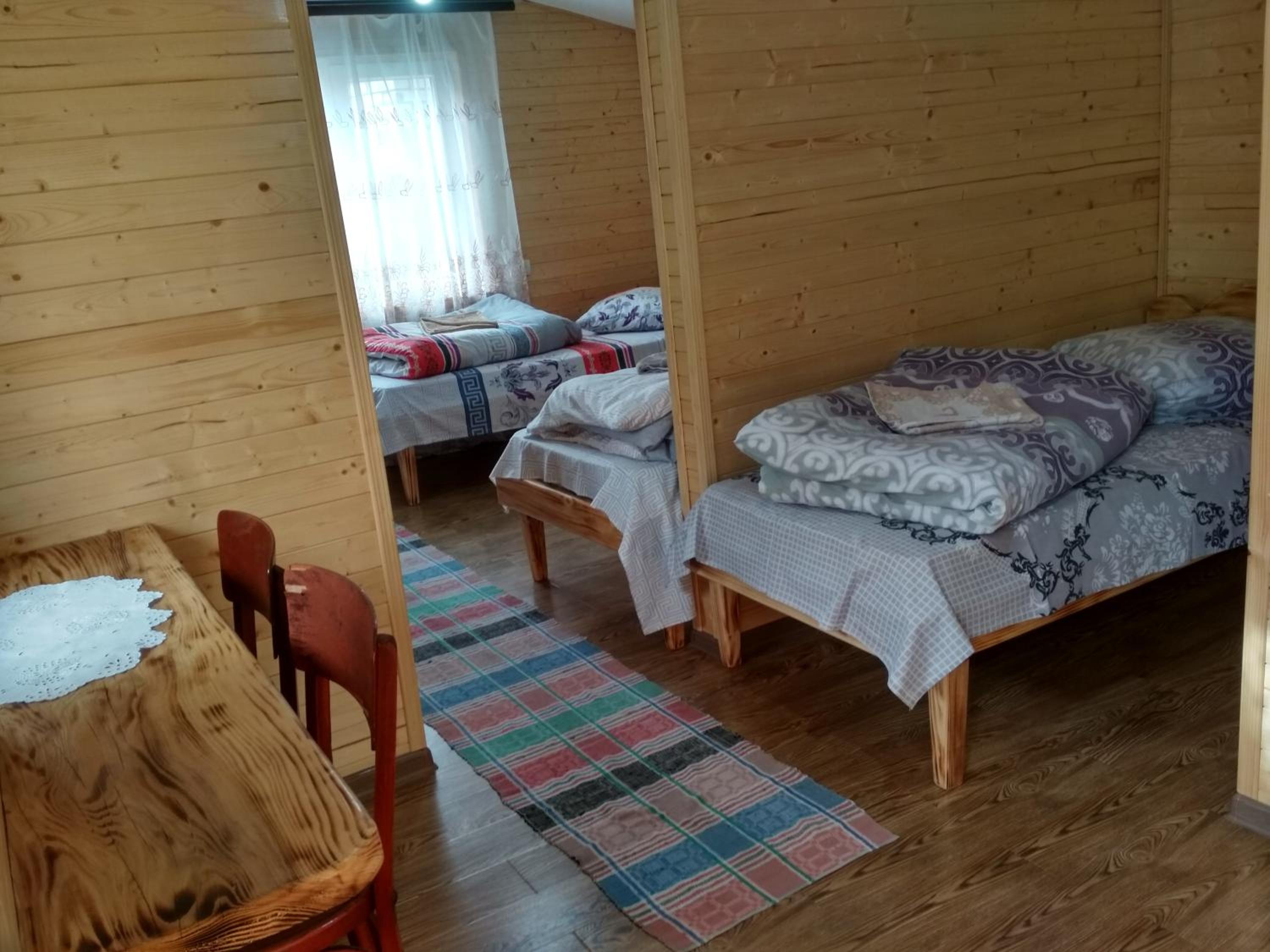Quadruple Room with Private Bathroom photo 3