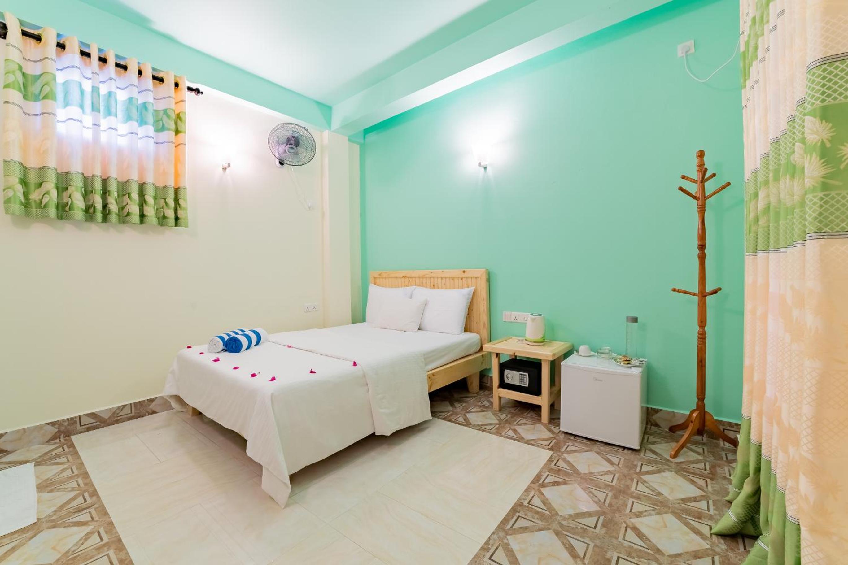 Deluxe Room (10% off on Excursions, Food & Beverages) photo 2