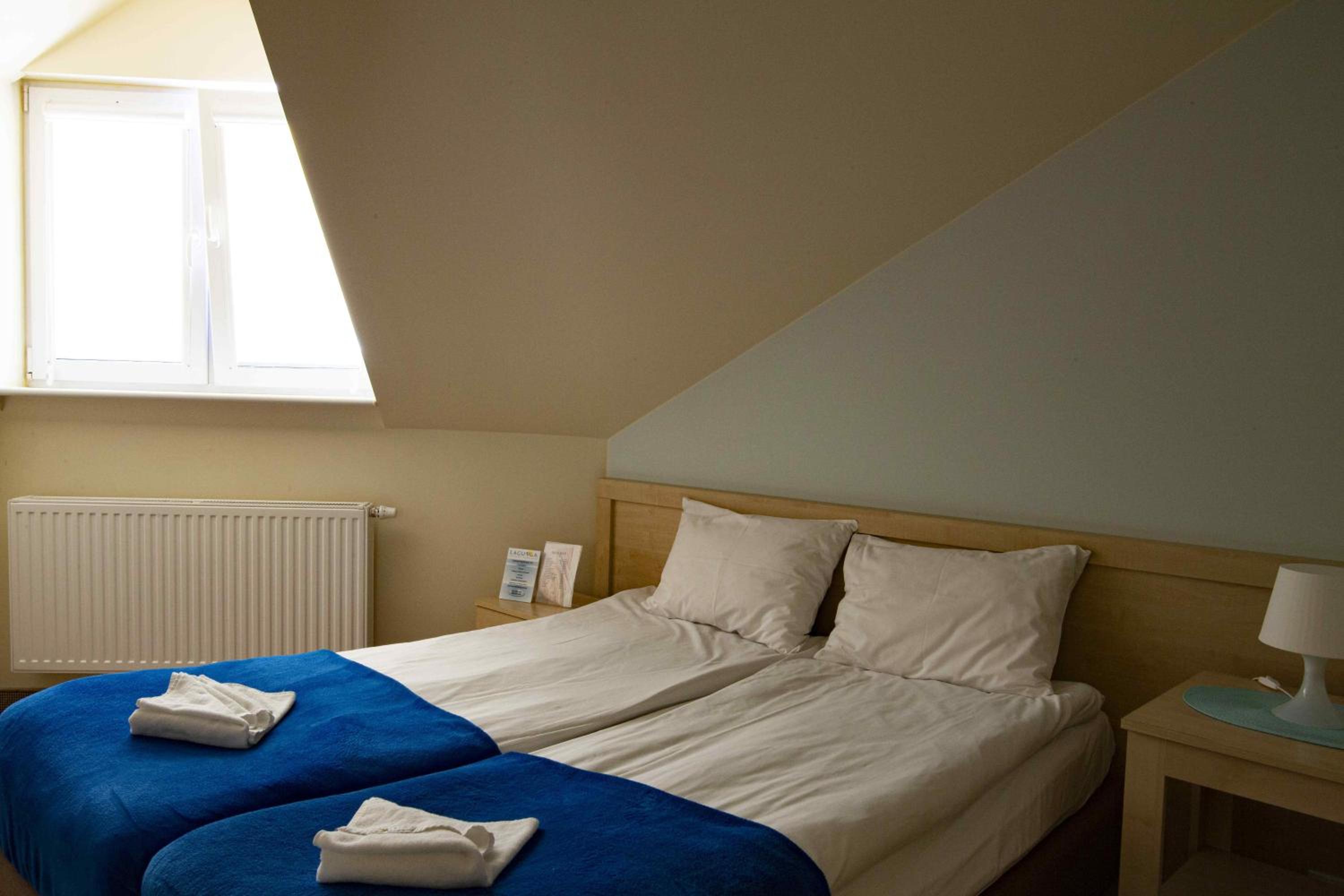 Double Room - Photo 14