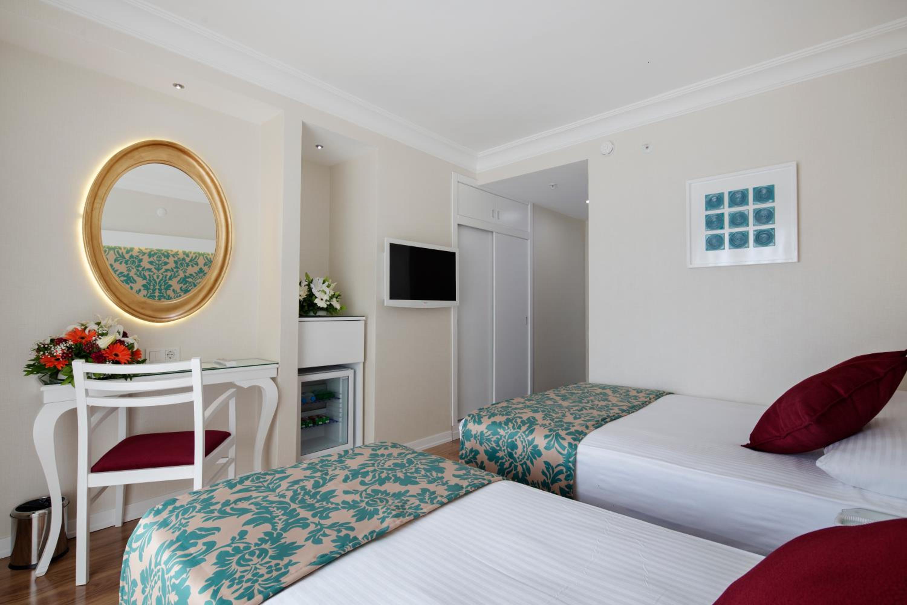 Standard  Room - Photo 3