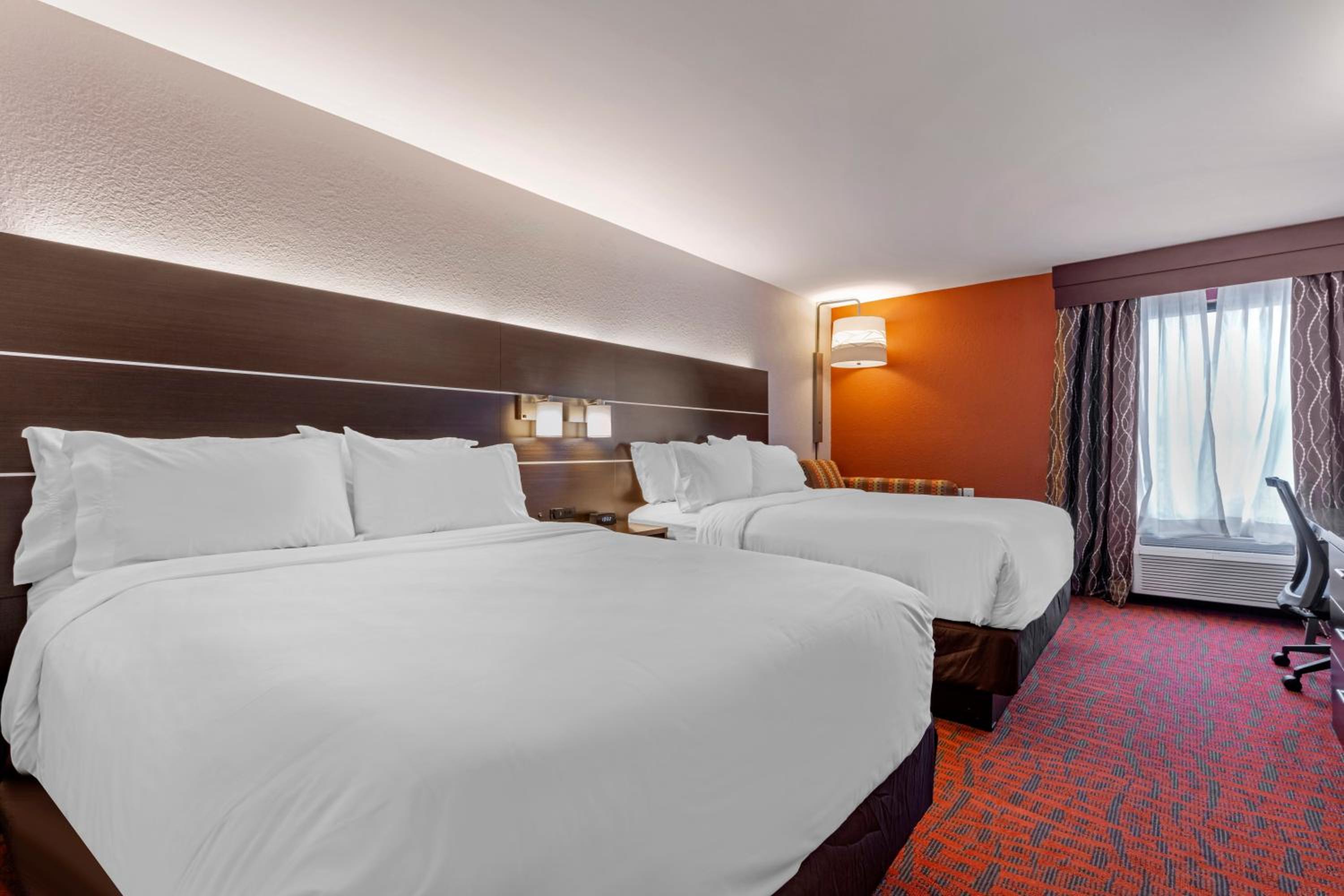 Standard Room - Photo 1