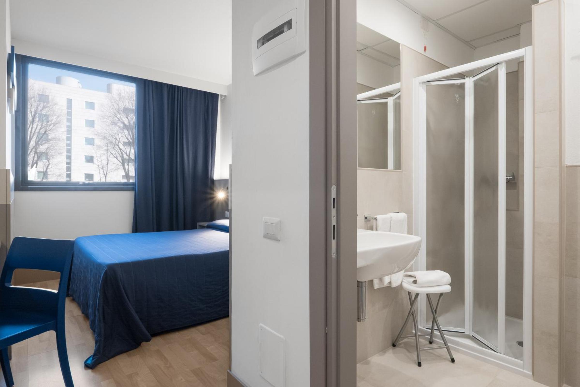 Budget Double Room photo 1