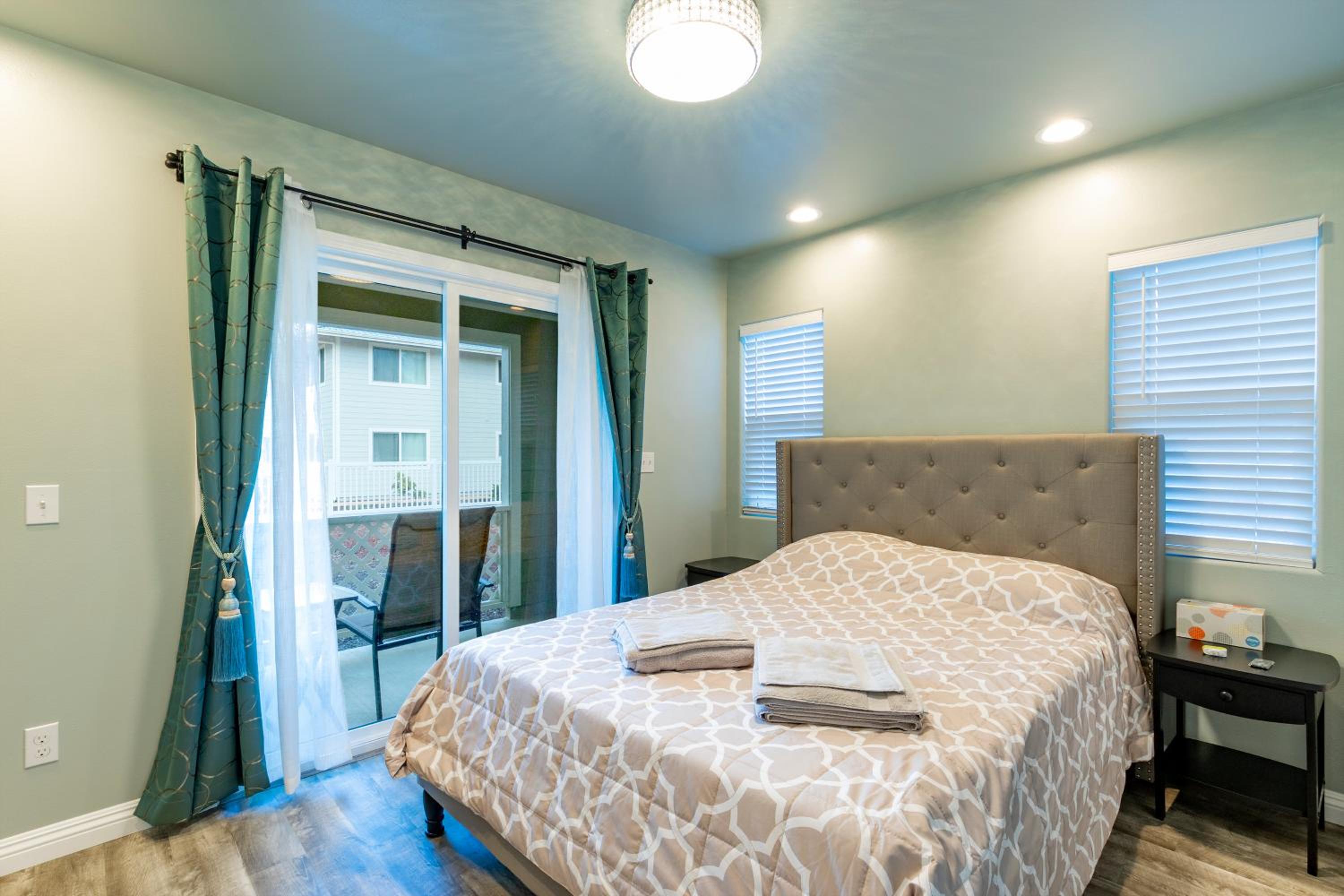 Two-Bedroom Apartment - Photo 1