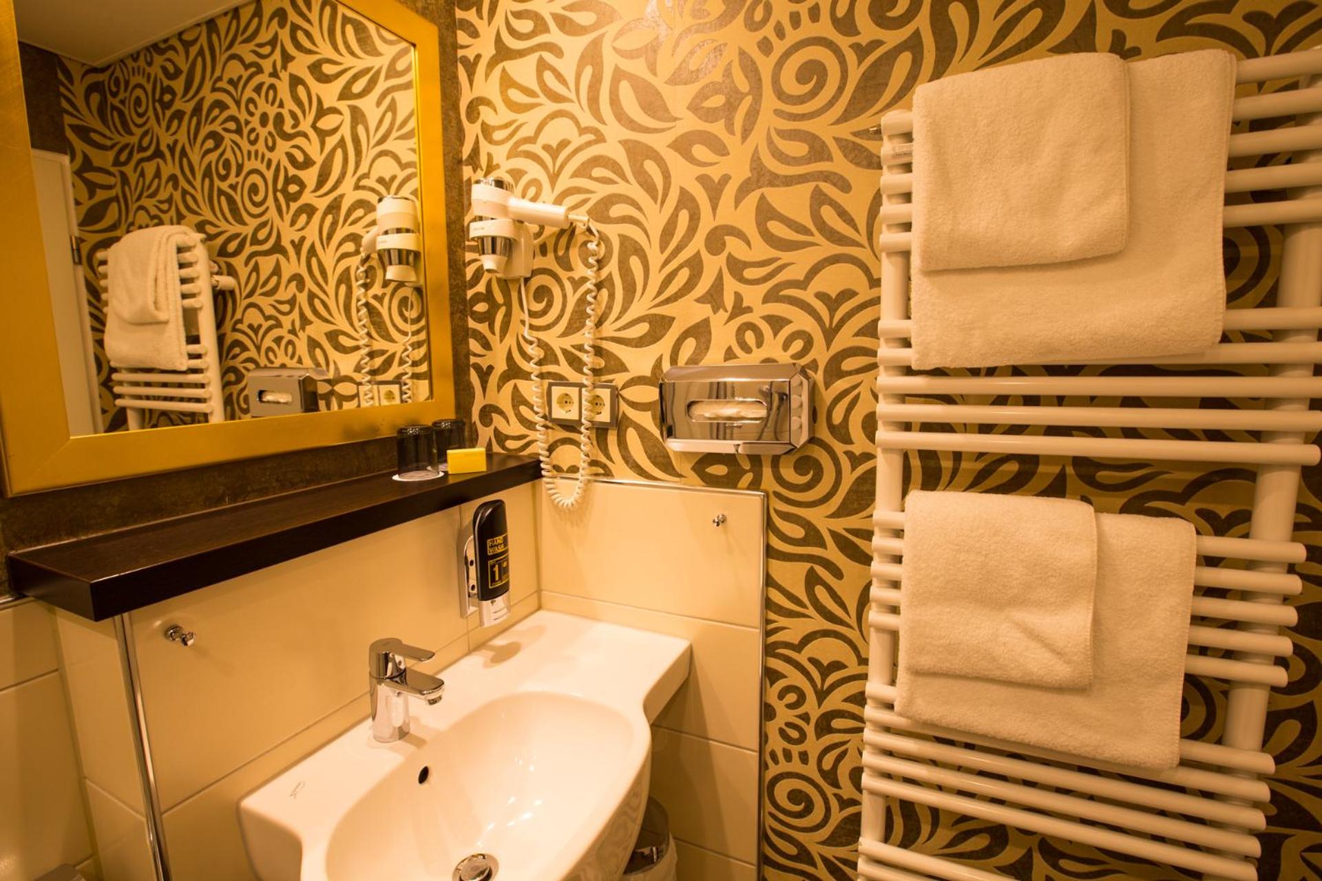 Comfort Single Room