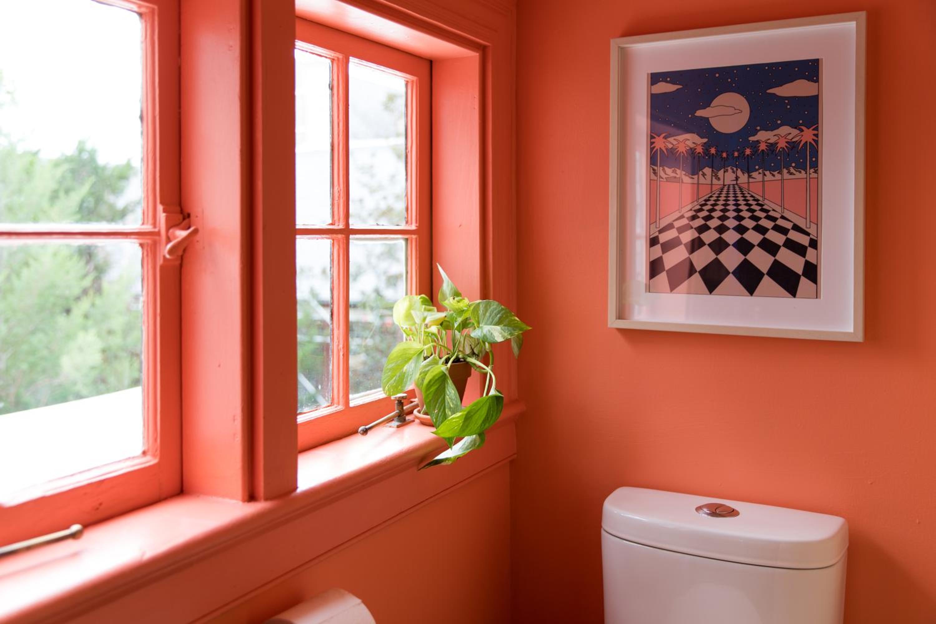 Deluxe Queen Room - Photo 14
