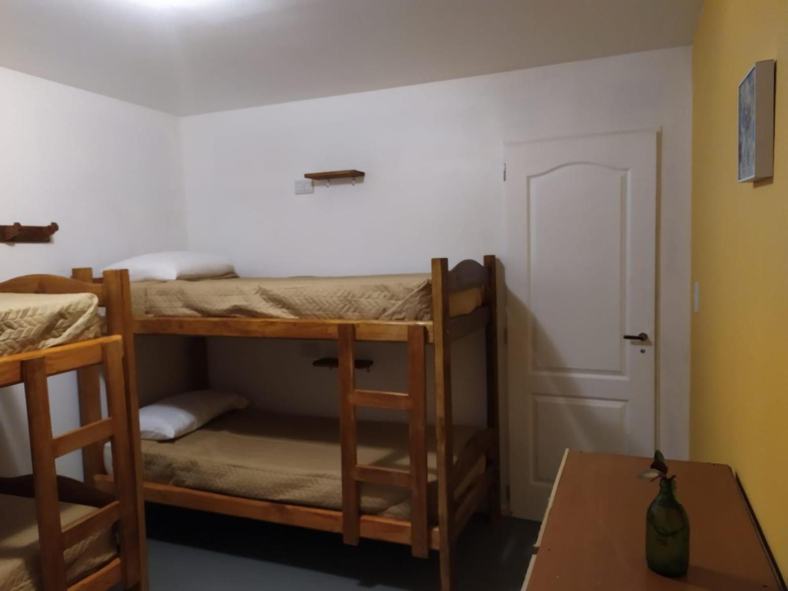 Bed in 4-Bed Mixed Dormitory Room photo 2