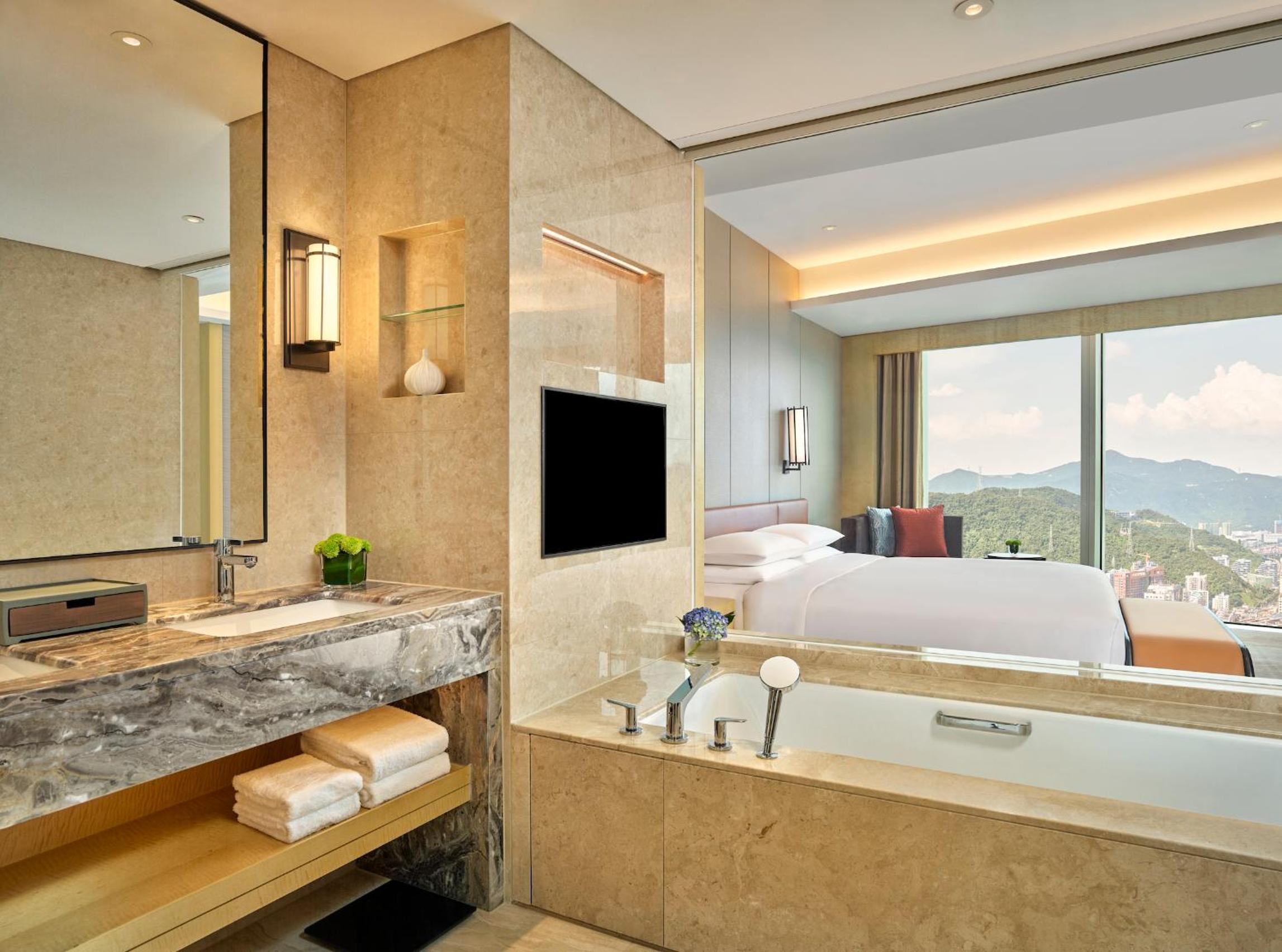 King Suite