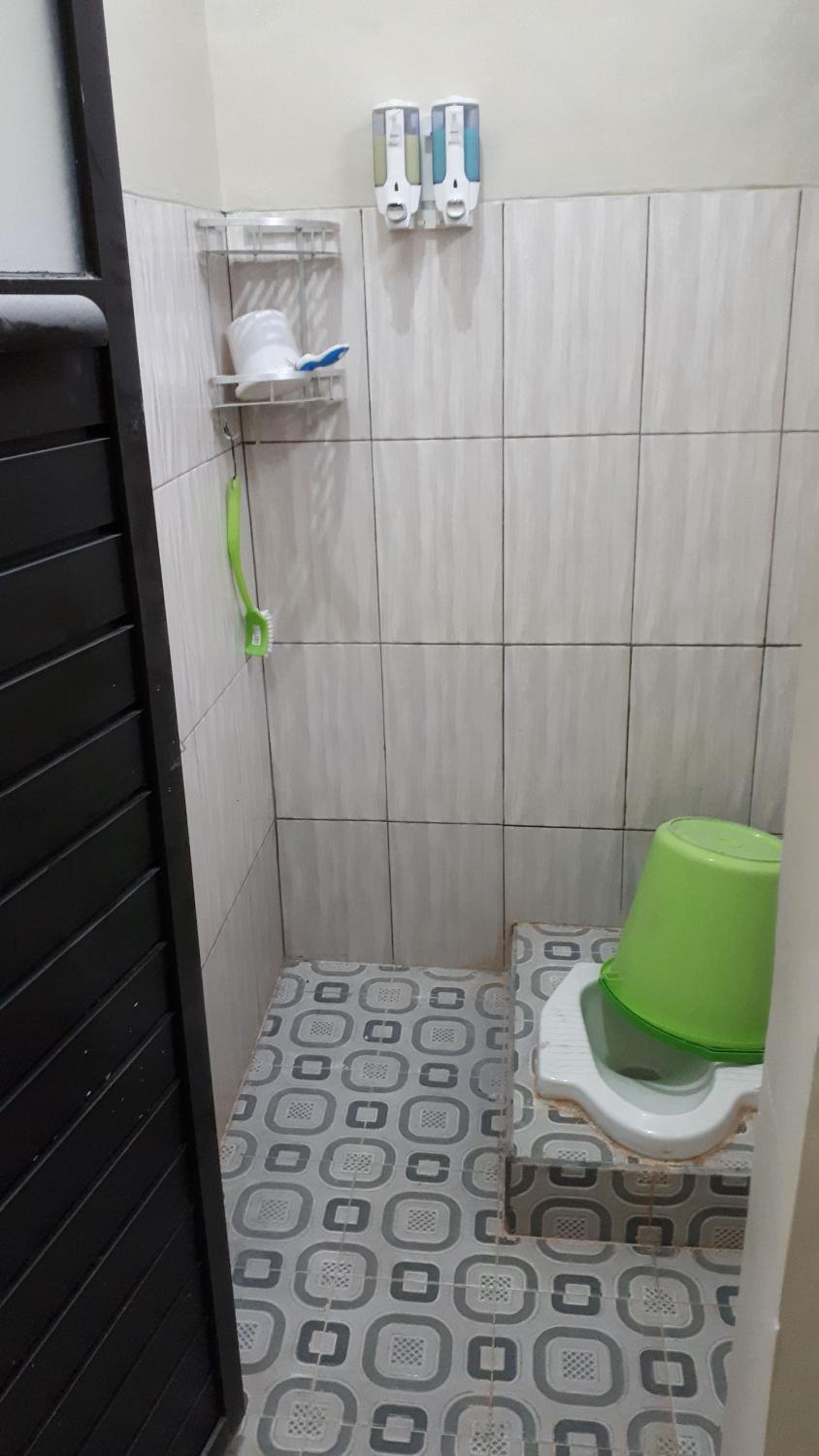 Standard Double Room with Fan - Photo 3