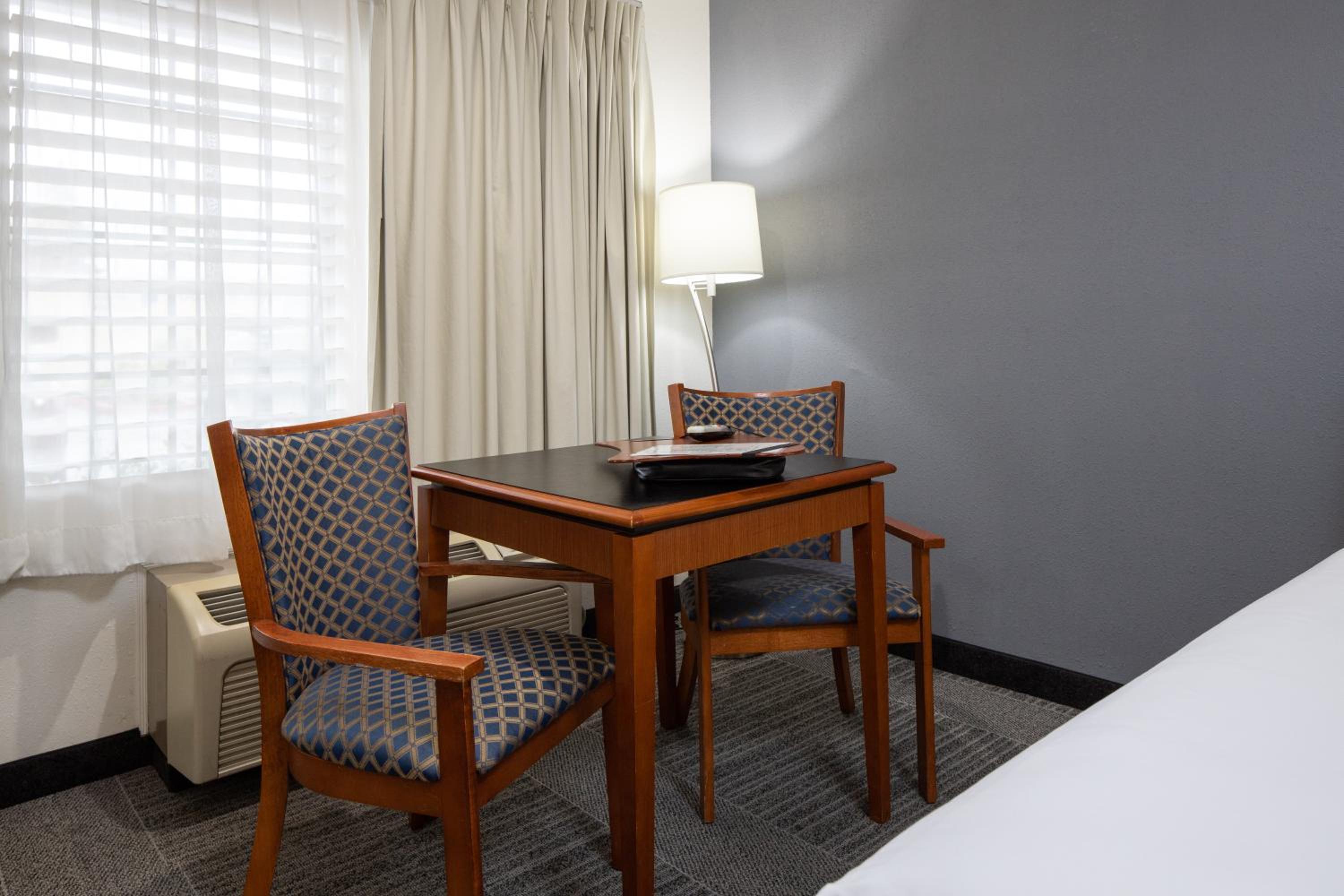 Queen Room with Two Queen Beds - Photo 1