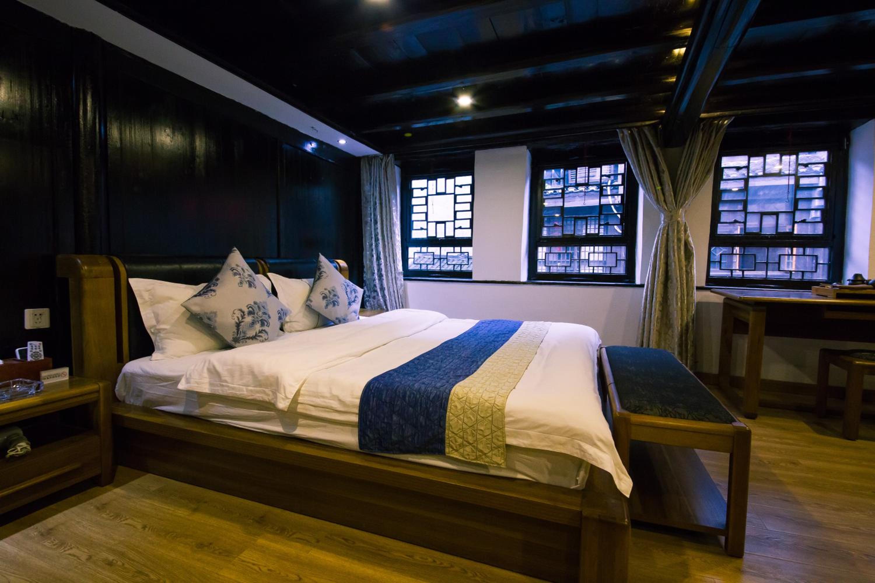 Double Room with Private Bathroom photo 2