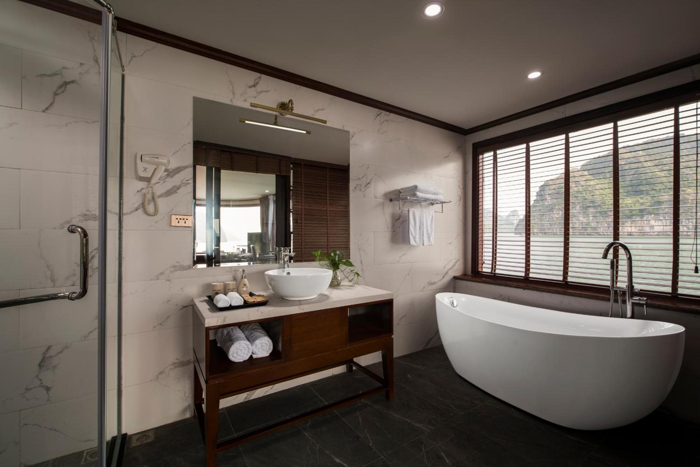 Junior Twin Suite Sea View with Private Balcony - 2 Days 1 Night photo 2