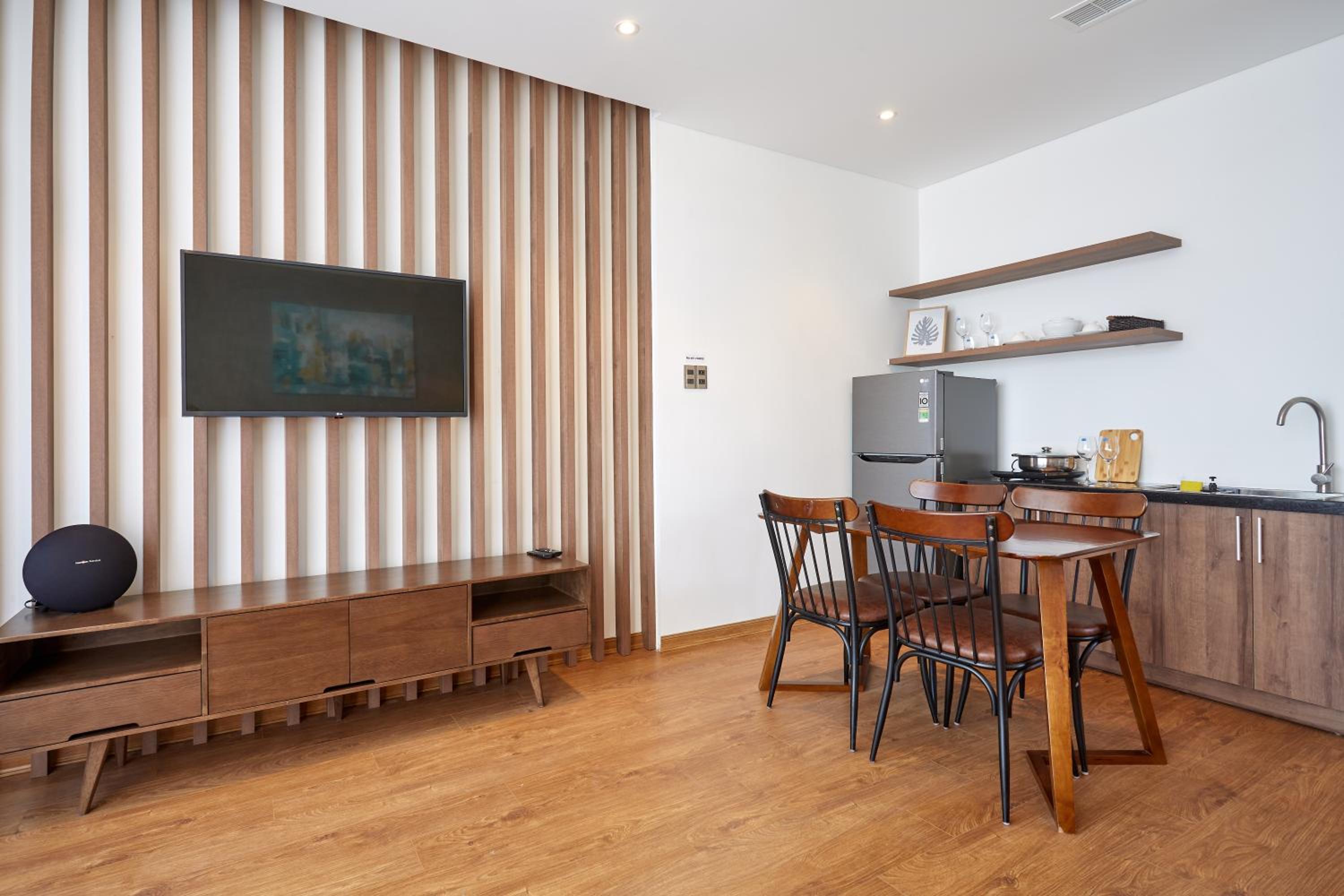 Penthouse Apartment - Photo 9
