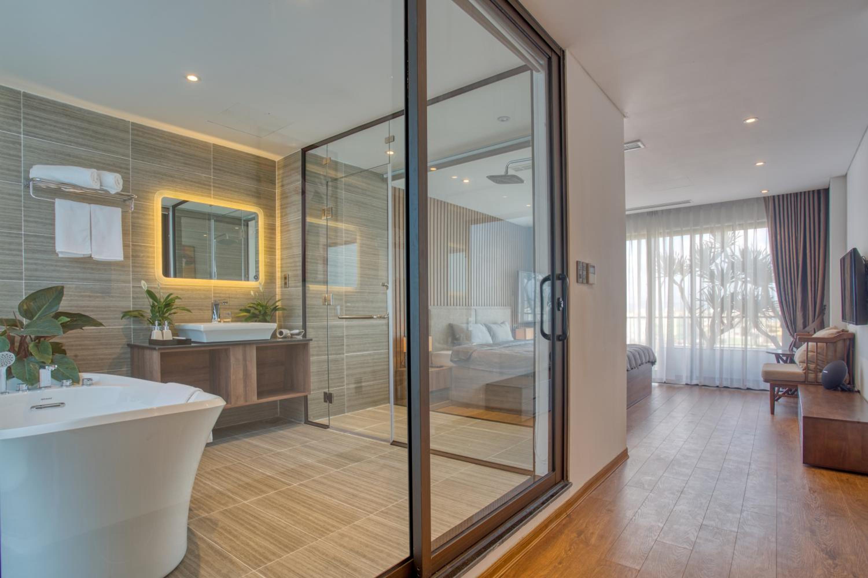 Penthouse Apartment - Photo 11