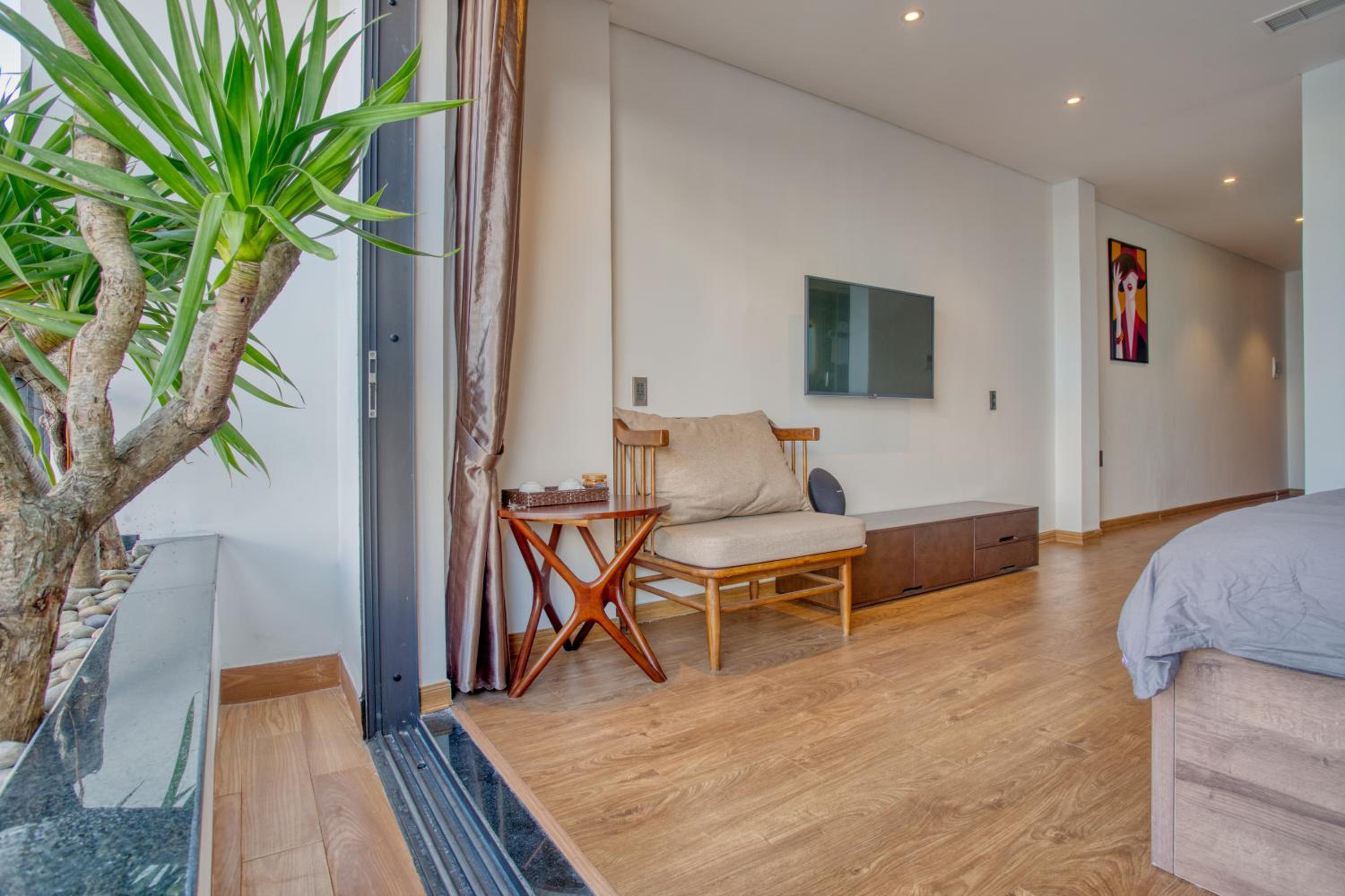 Penthouse Apartment - Photo 3