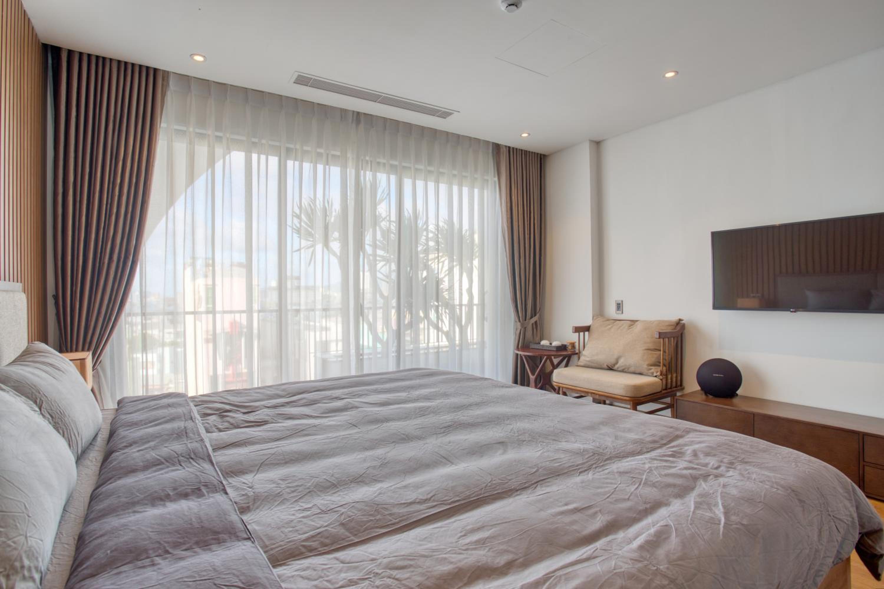 Penthouse Apartment - Photo 4