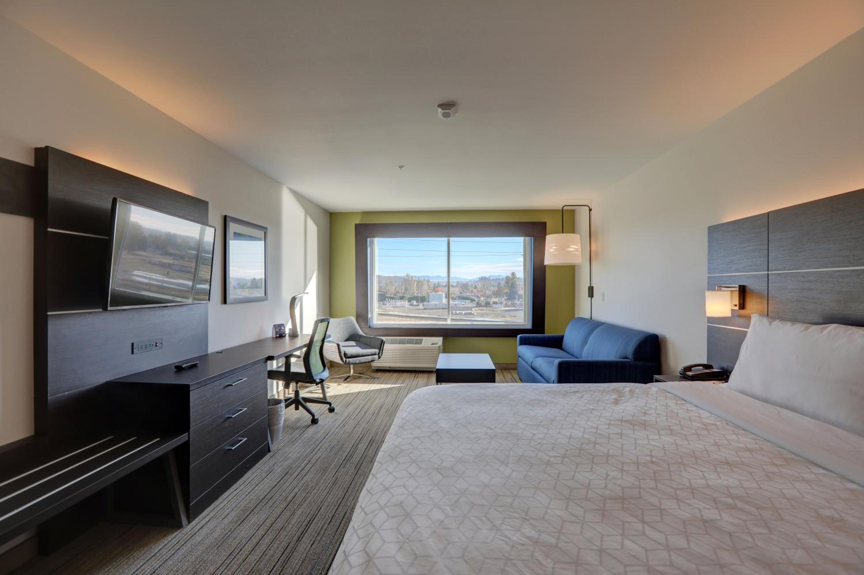 King Suite with Sofa Bed - Photo 1