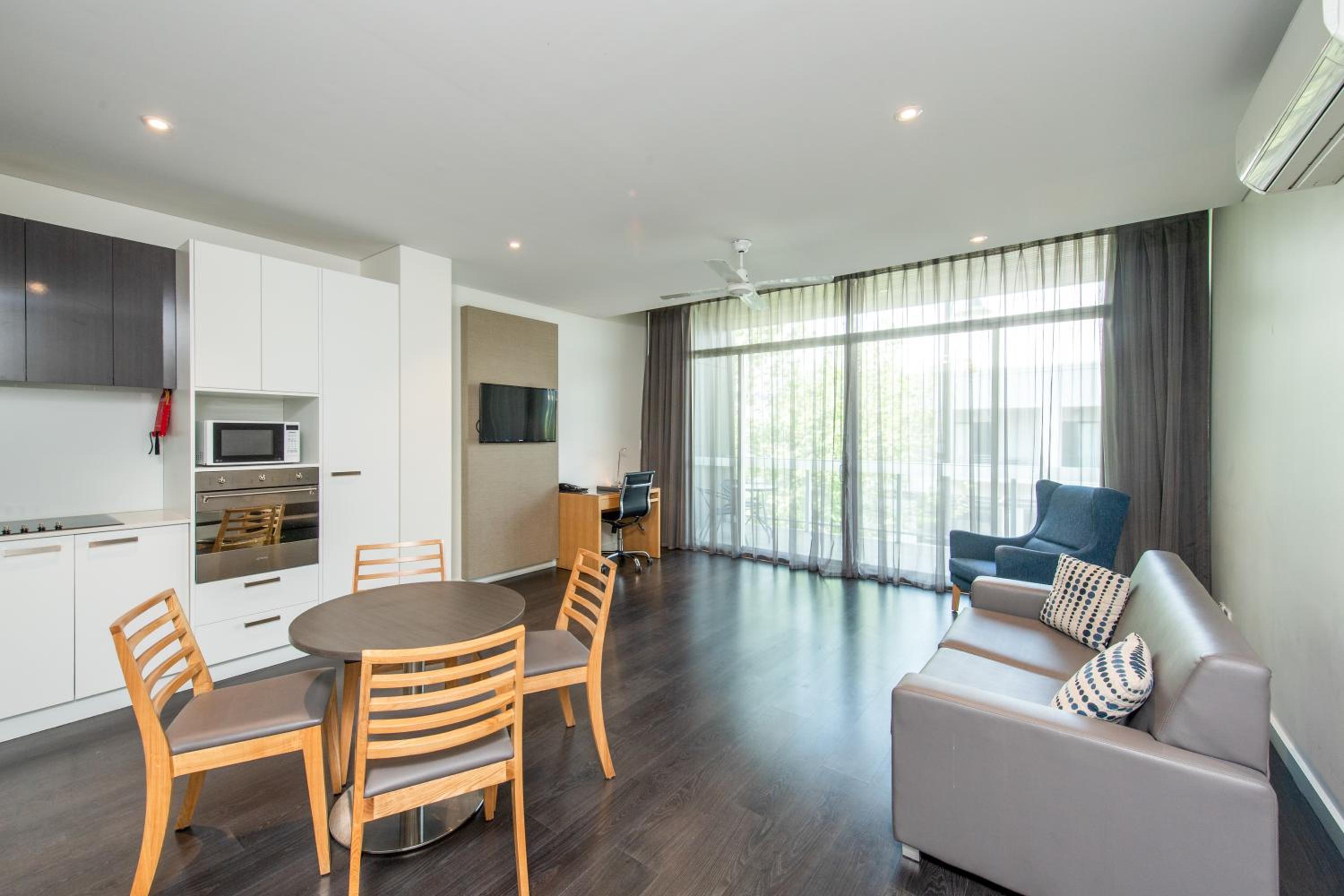 One-Bedroom Central Apartment