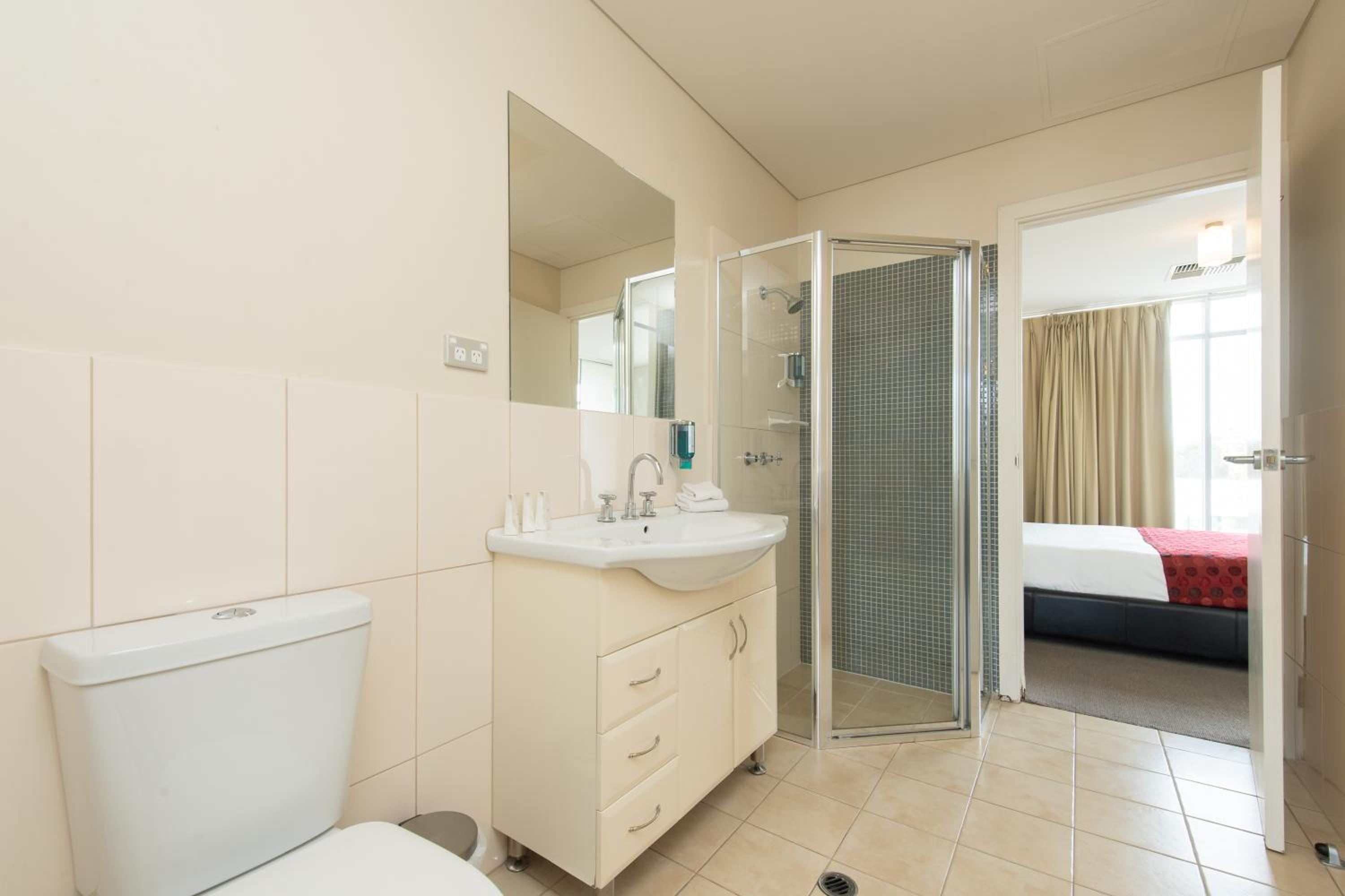 Two Bedroom Studio - Offsite & Stair Access only thumbnail 5