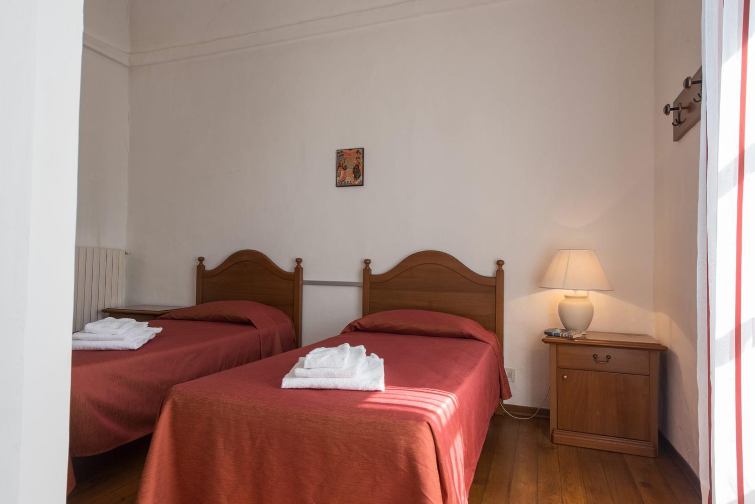 Twin Room - Photo 1
