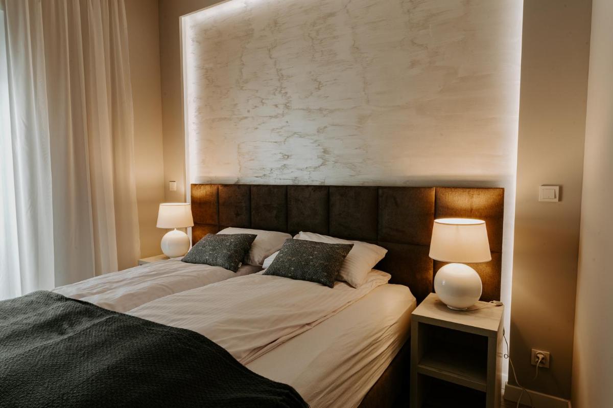 Superior Double or Twin Room with Terrace - Photo 1