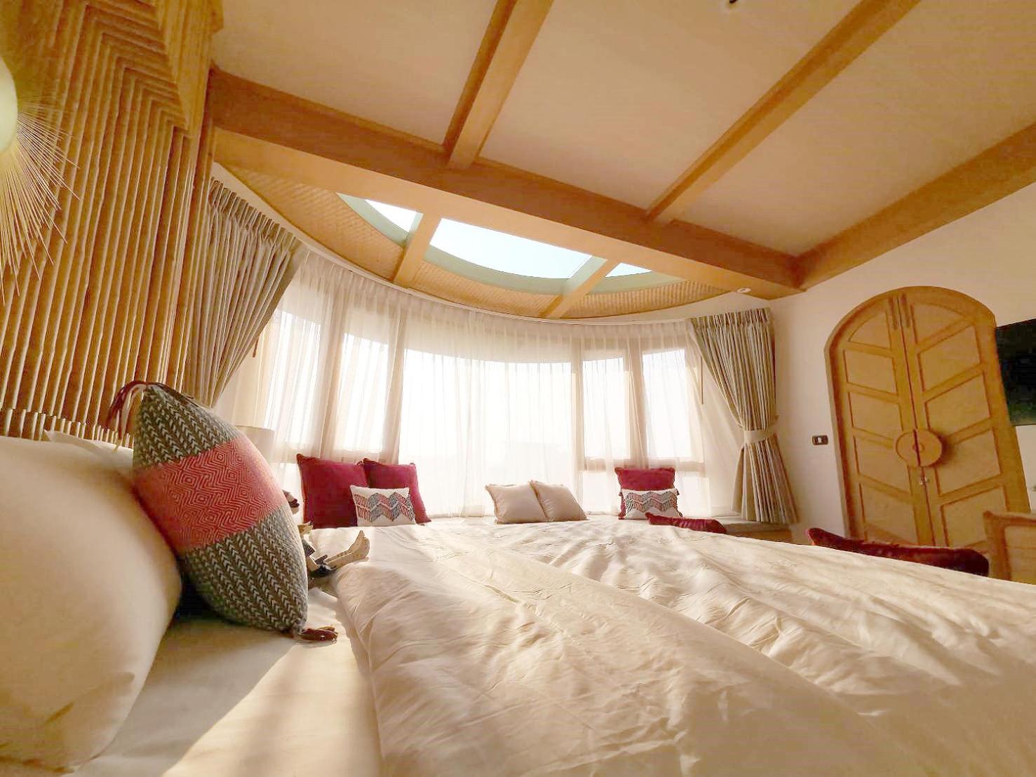 Double Room with Spa Bath - Photo 16