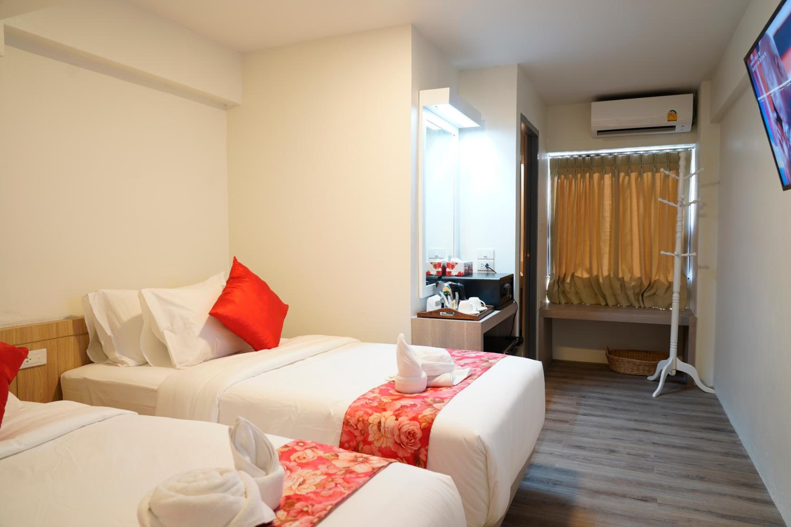 Superior Twin Room photo 3