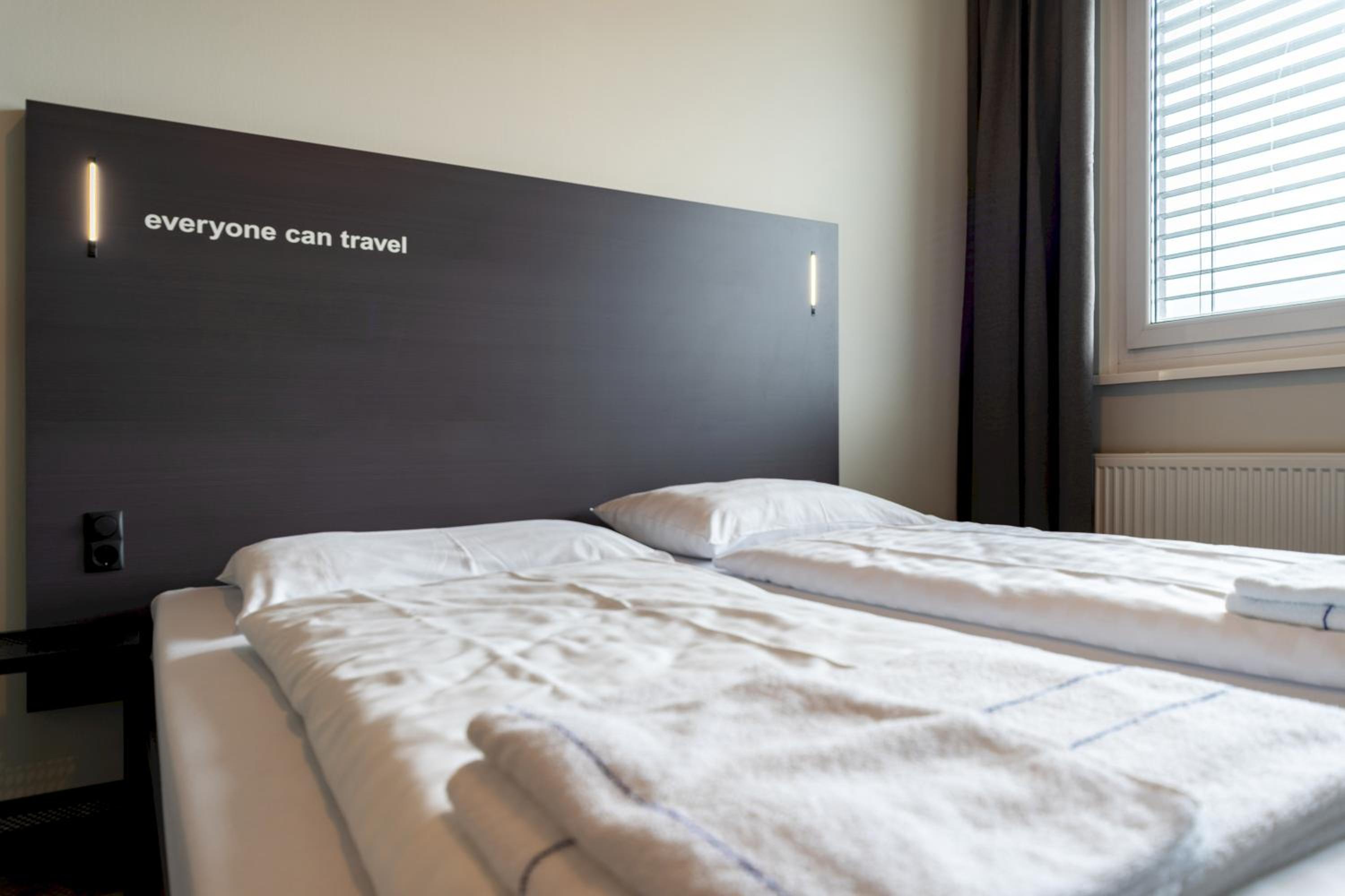 Single Room photo 1