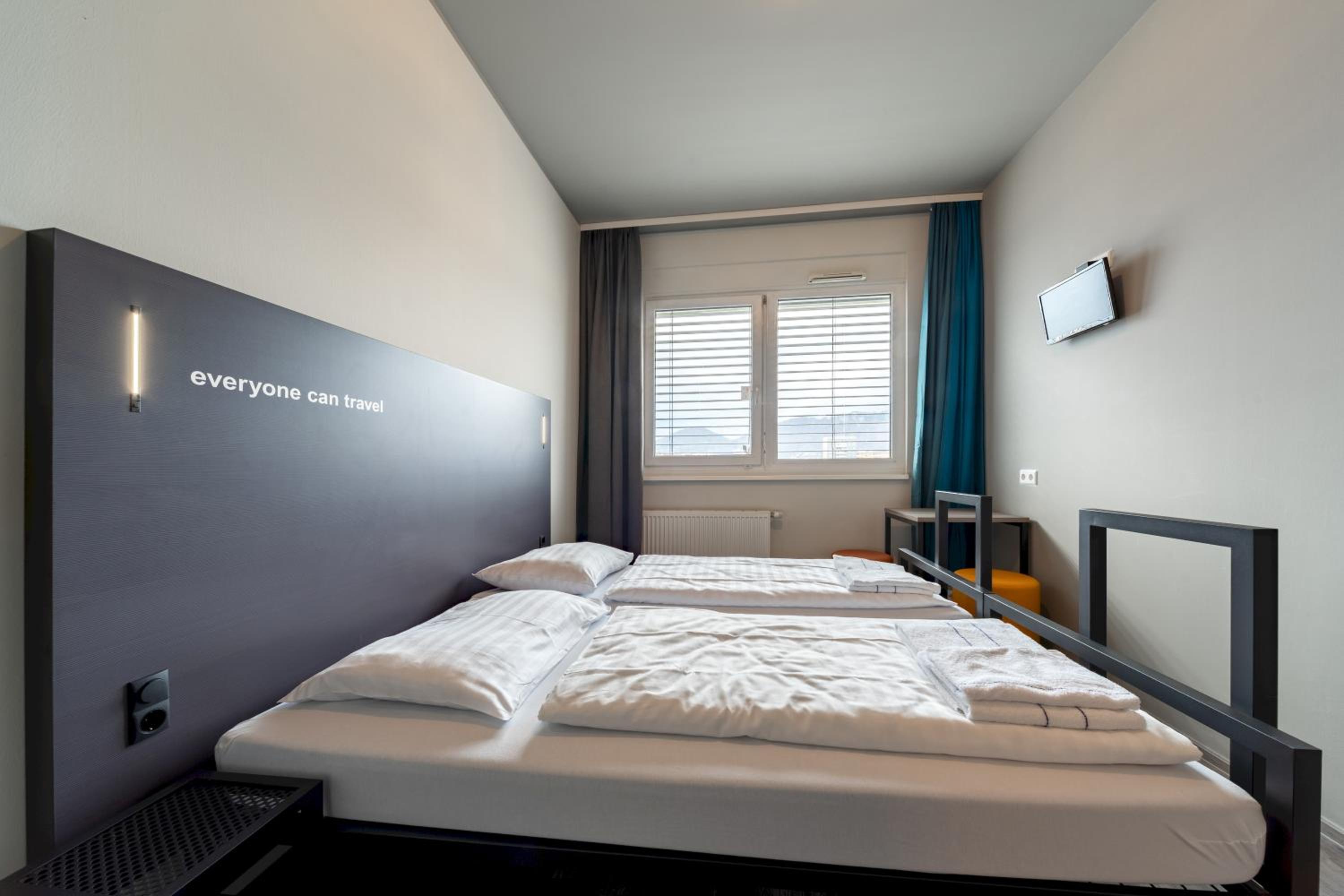 Single Room photo 2