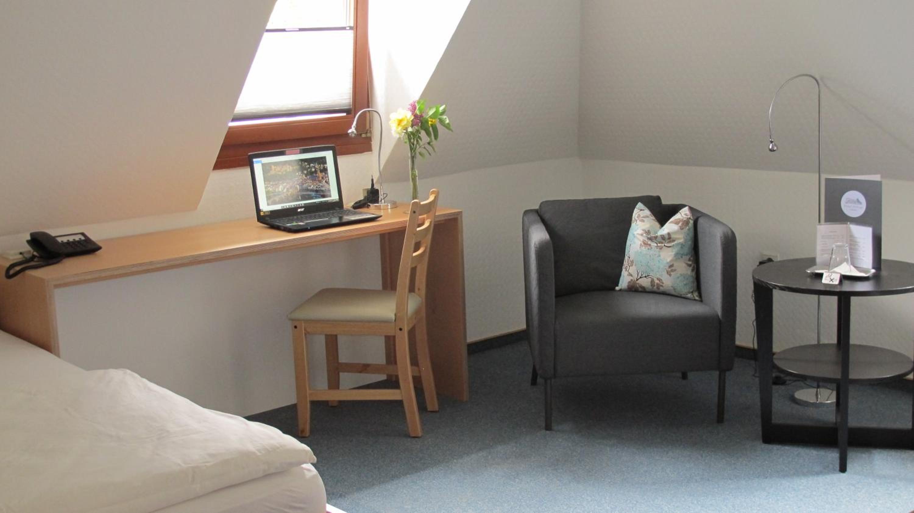 Standard Single Room photo 2
