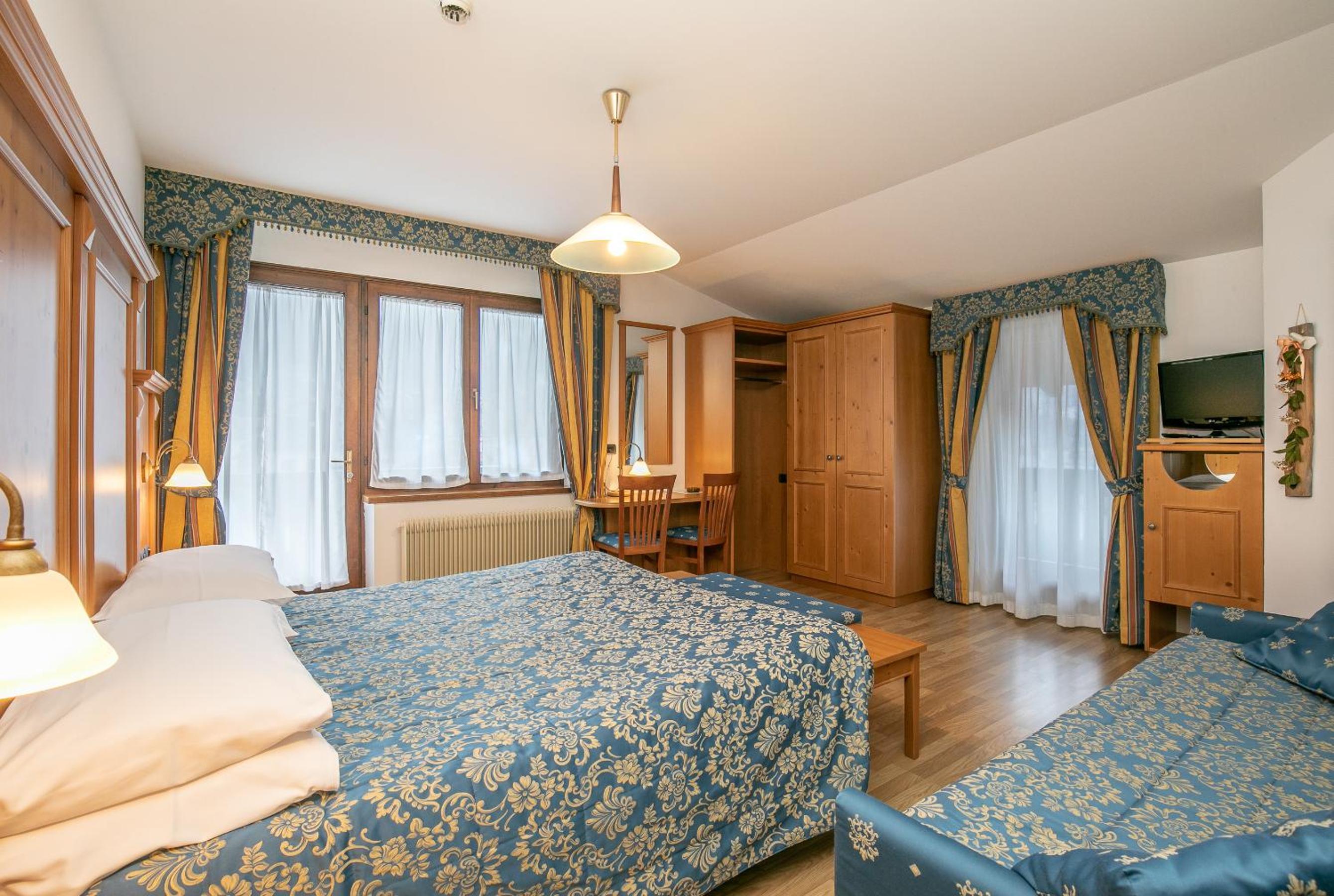 Superior Double Room - Photo 8